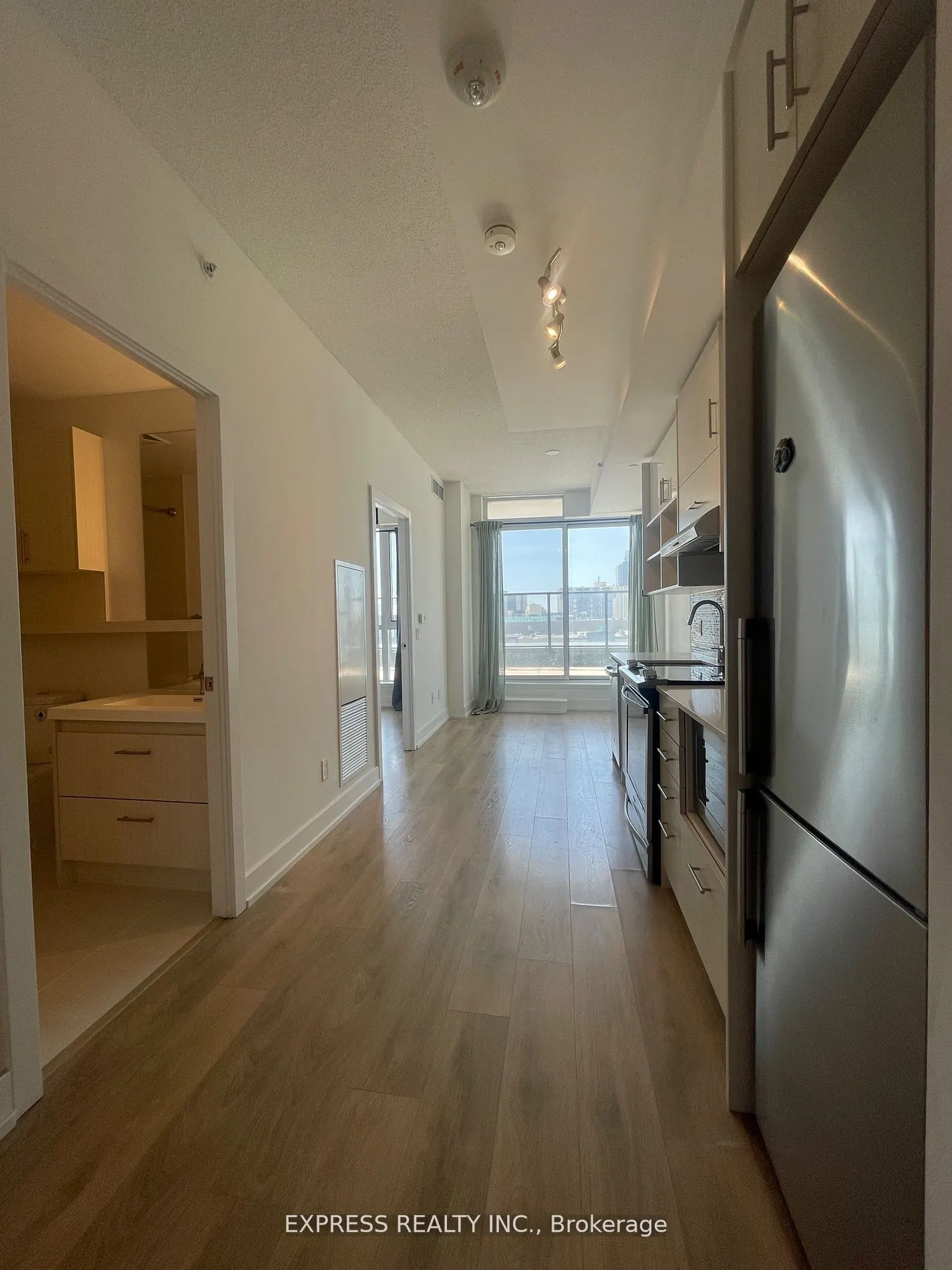 128 Fairview Mall Drive, #501