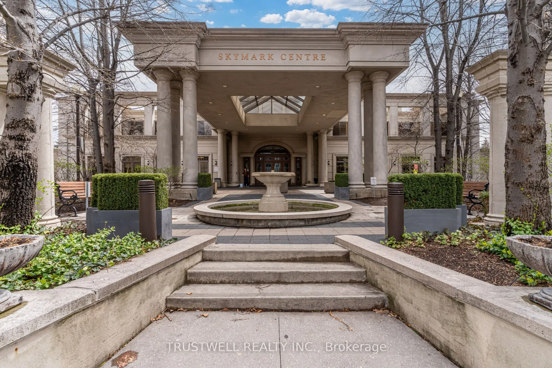 78 Harrison Garden Boulevard, #2305