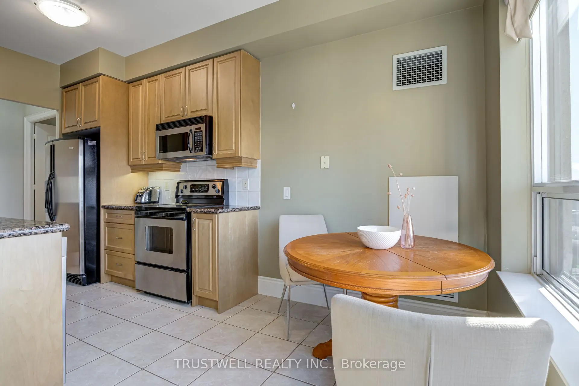 78 Harrison Garden Boulevard, #2305