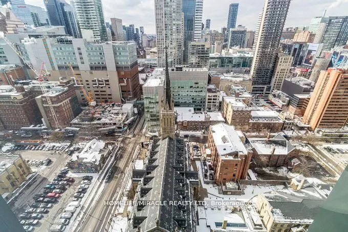 60 Shuter Street, #7