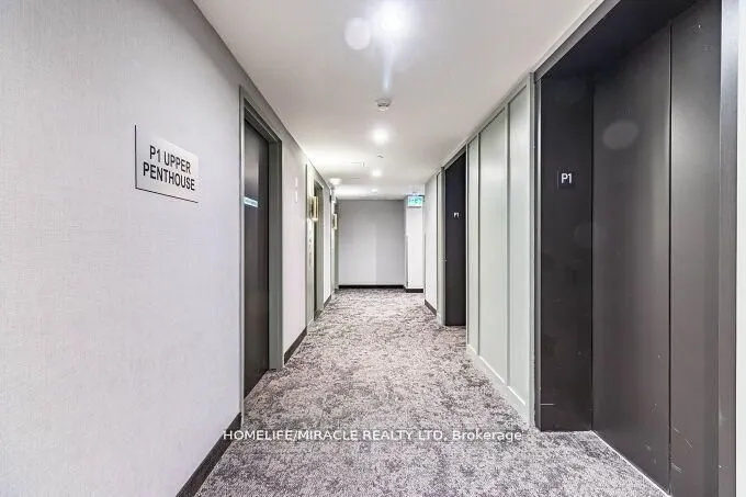 60 Shuter Street, #7