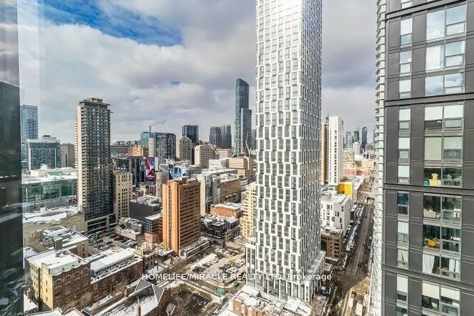 60 Shuter Street, #7