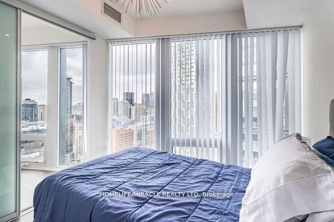 60 Shuter Street, #7