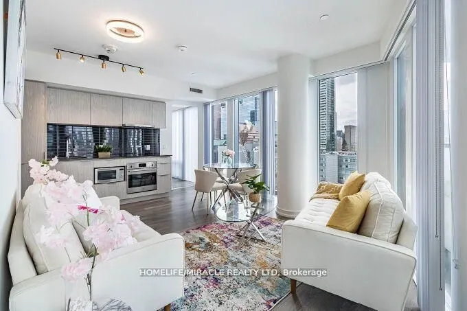 60 Shuter Street, #7