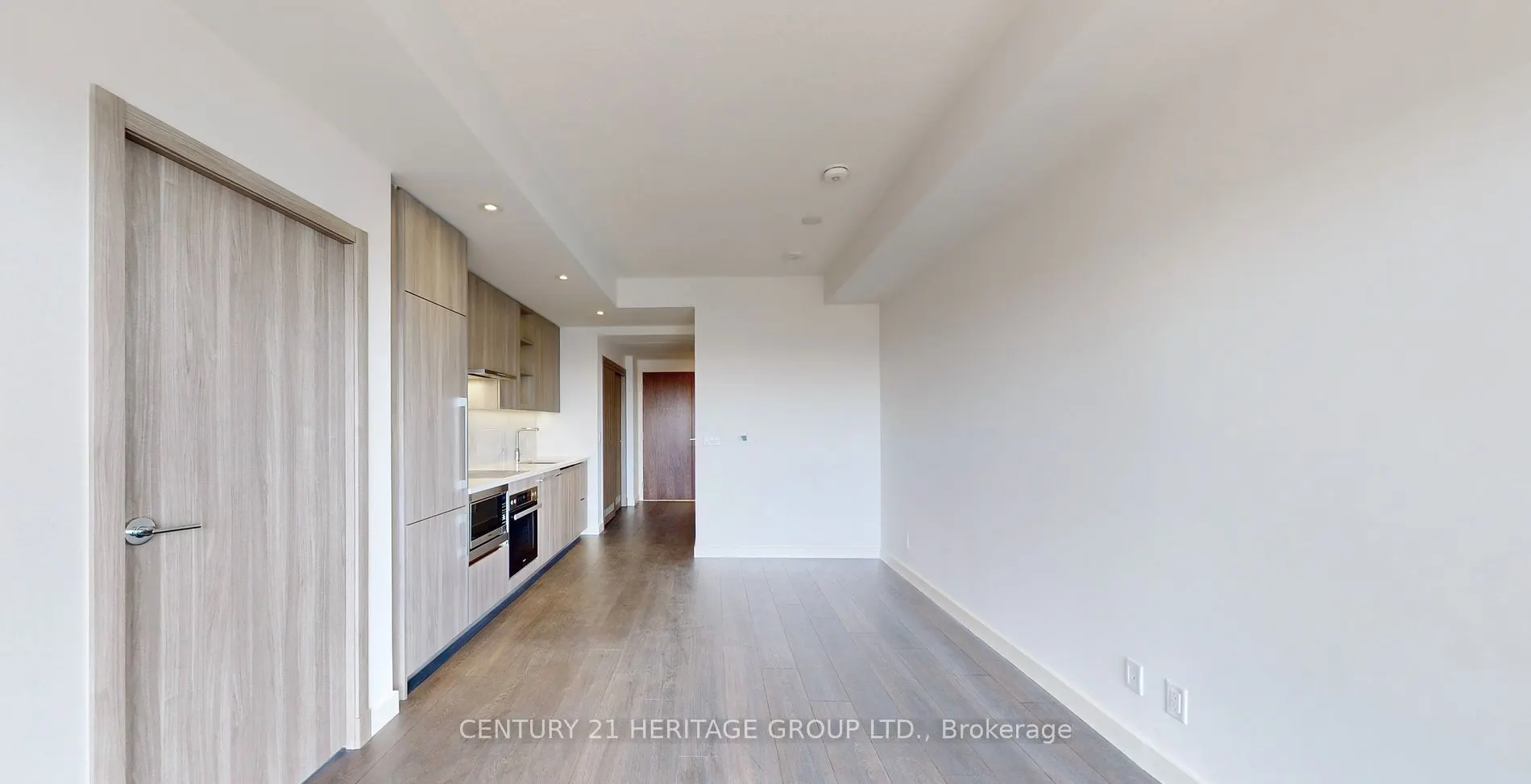 25 McMahon Drive, #1505