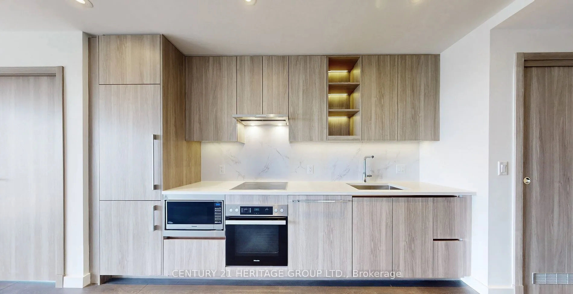 25 McMahon Drive, #1505