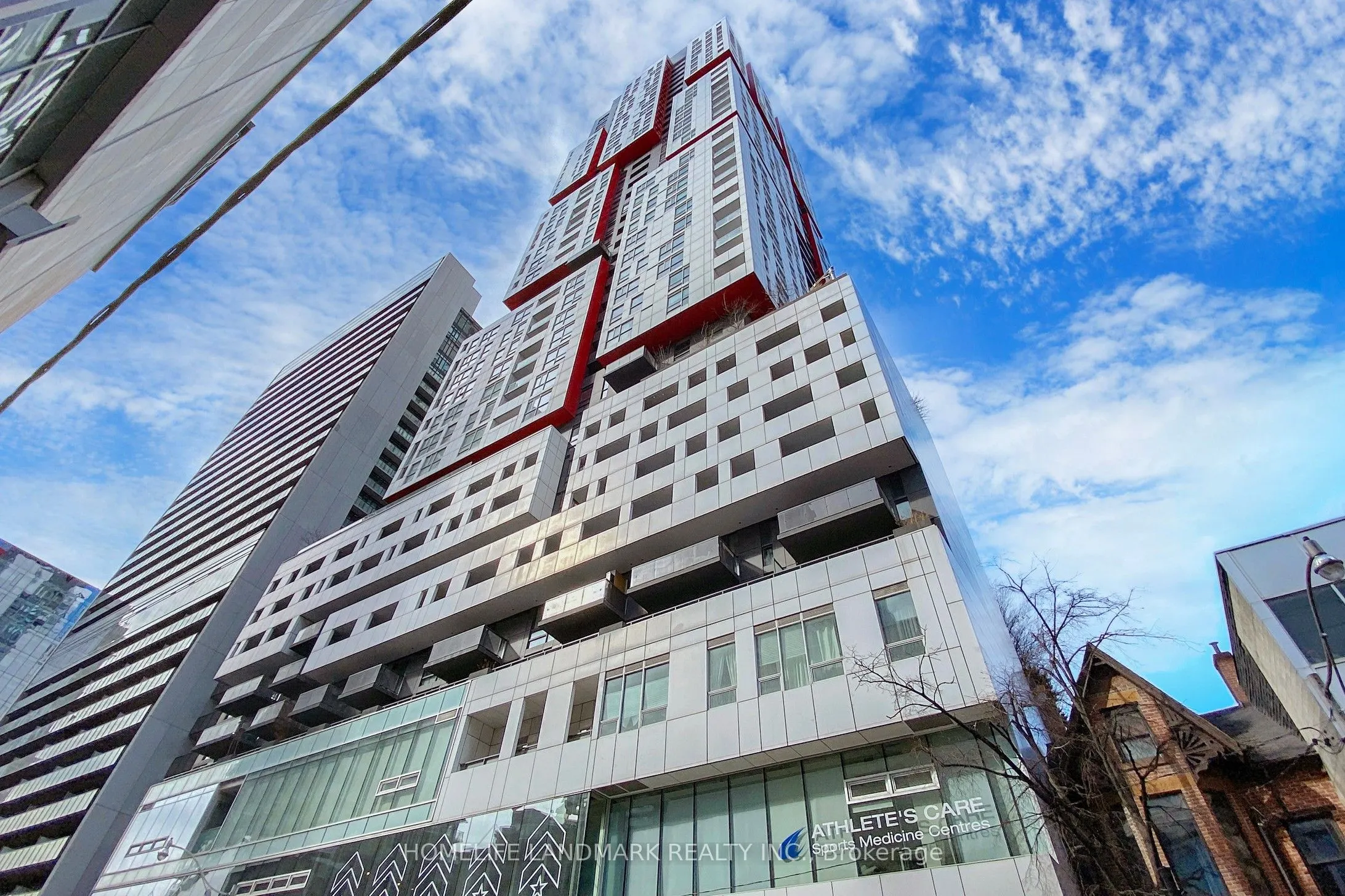 318 Richmond Street W, #506