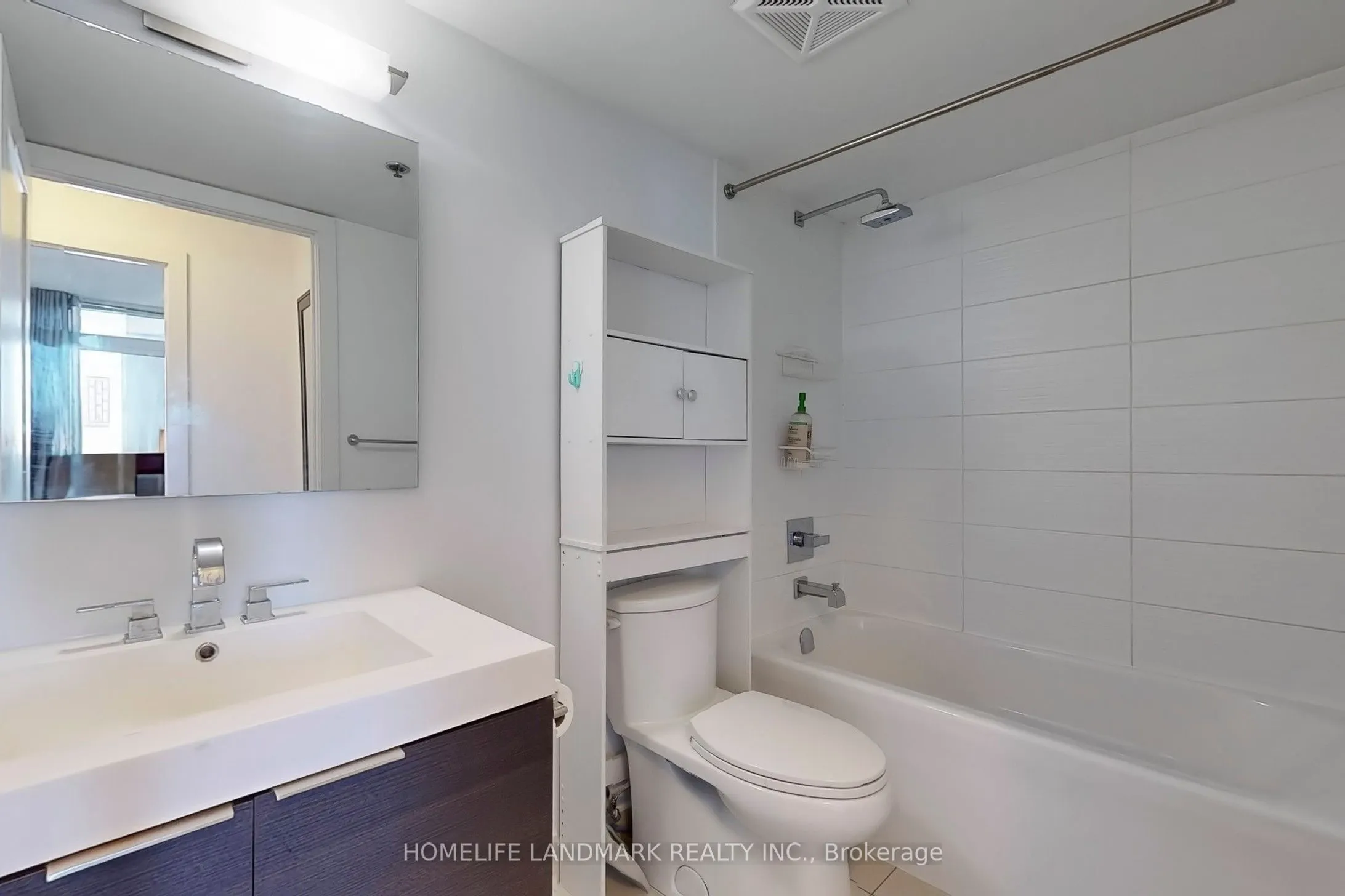 318 Richmond Street W, #506