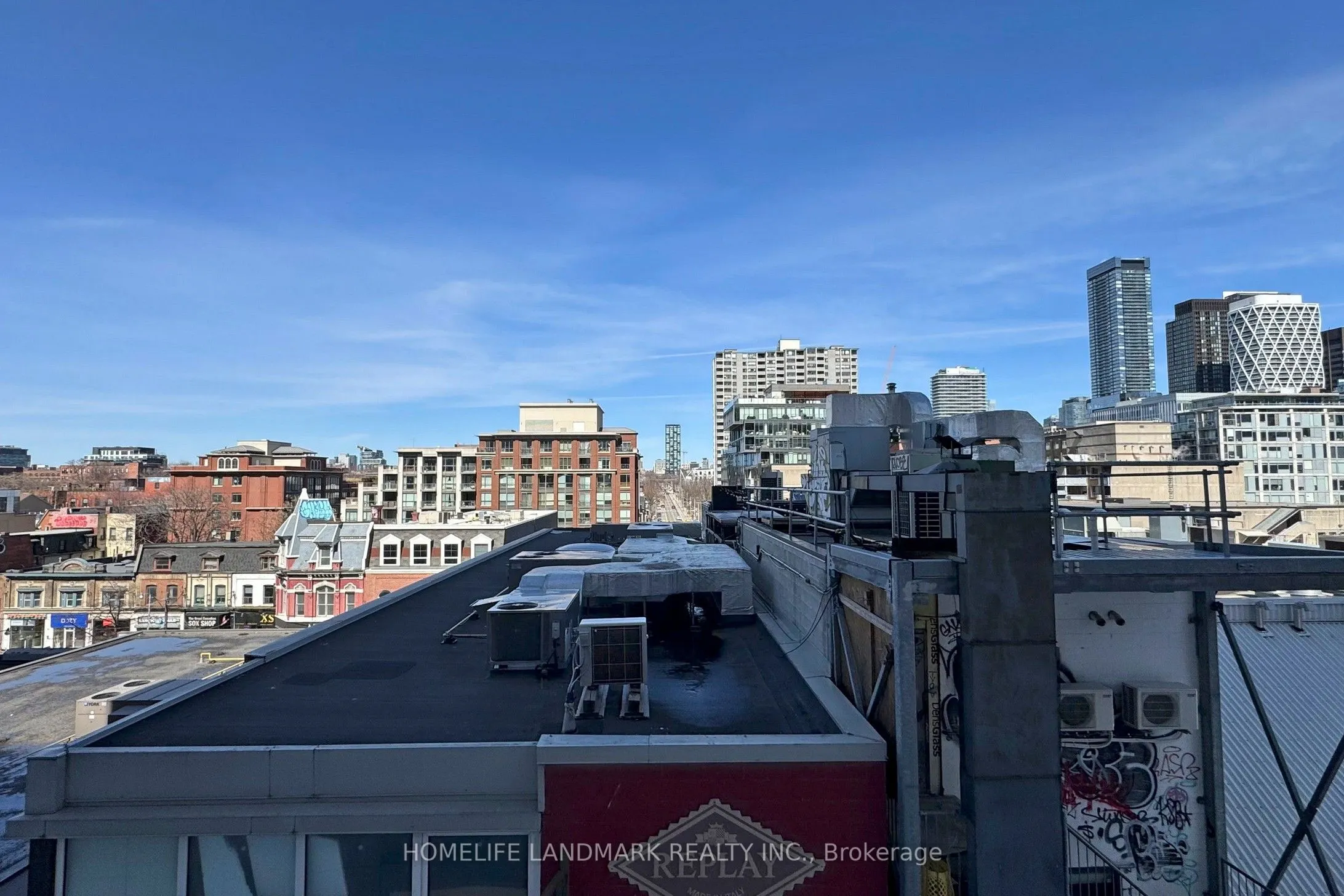 318 Richmond Street W, #506