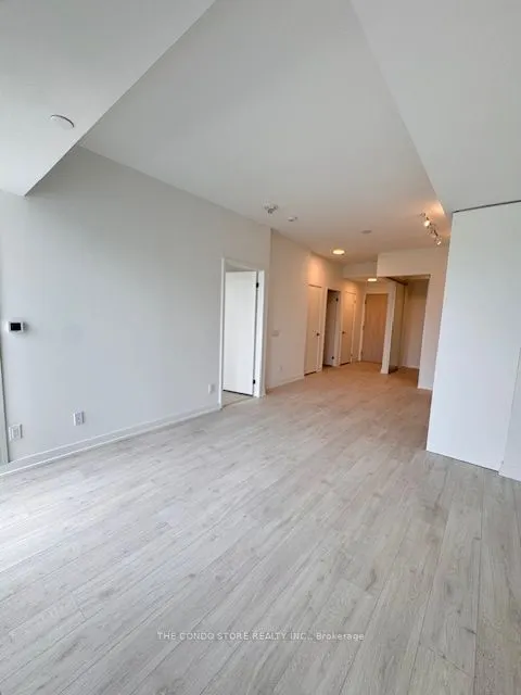 181 Sheppard Avenue E, #716