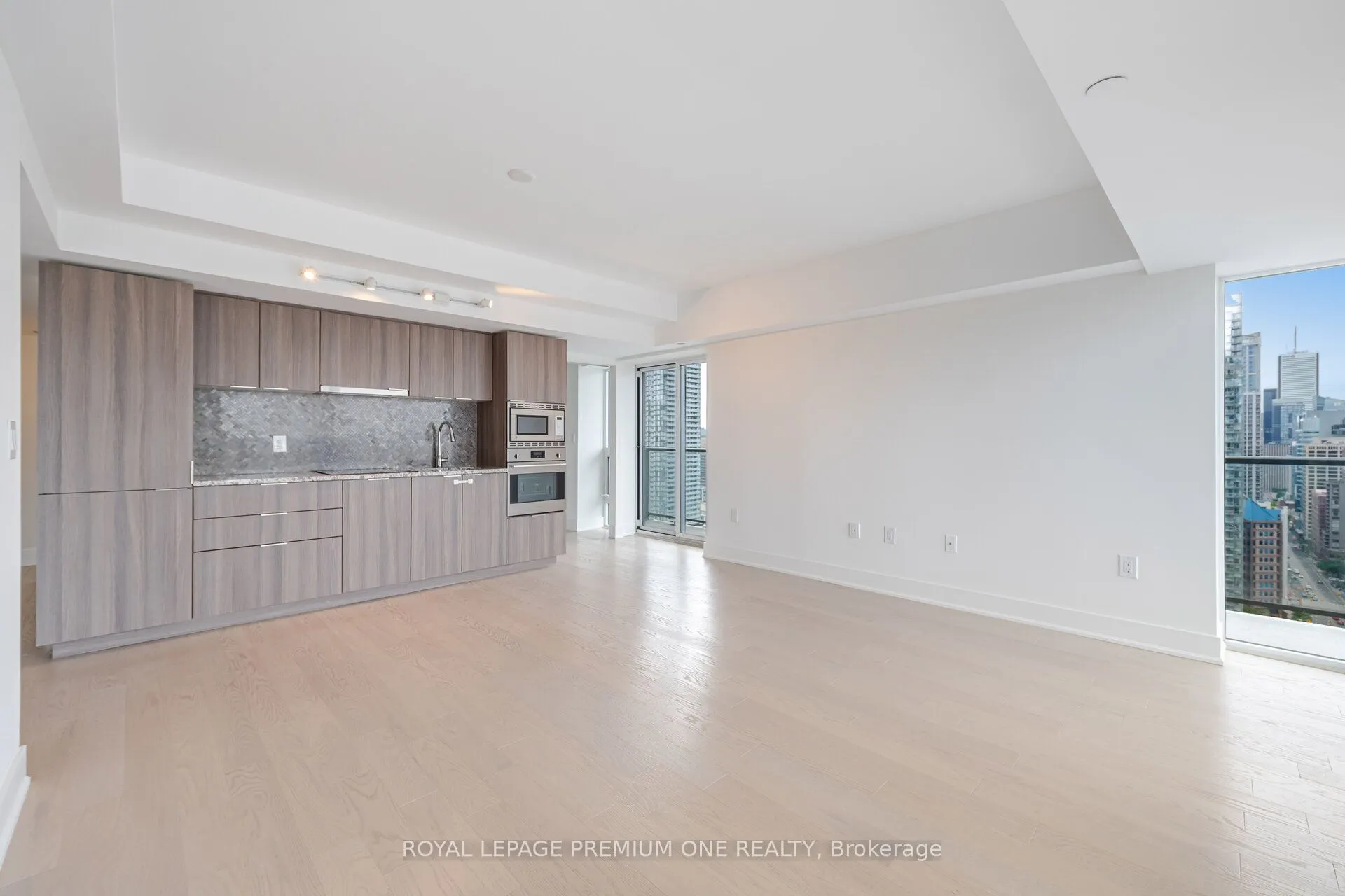 955 Bay Street, #2607