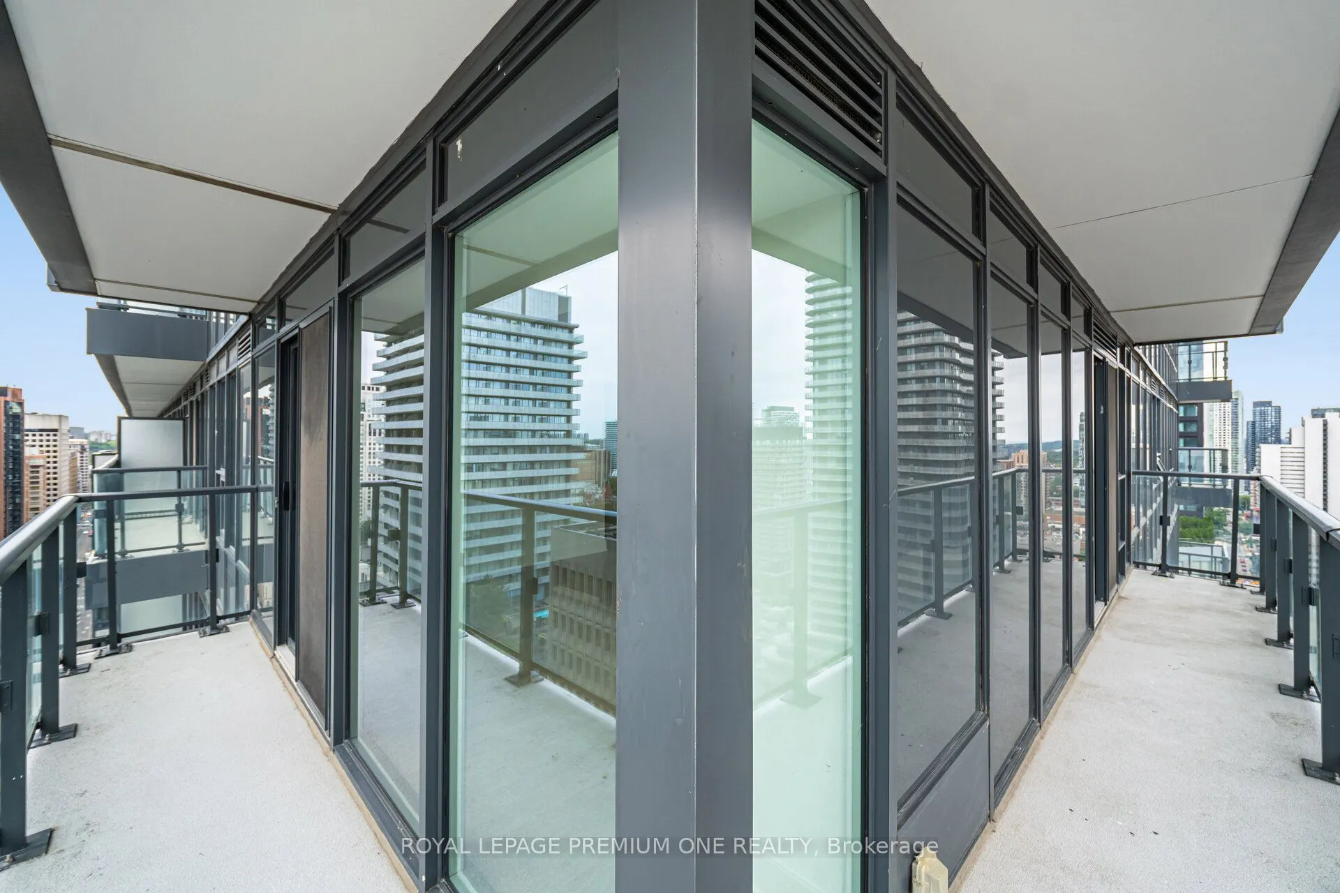 955 Bay Street, #2607