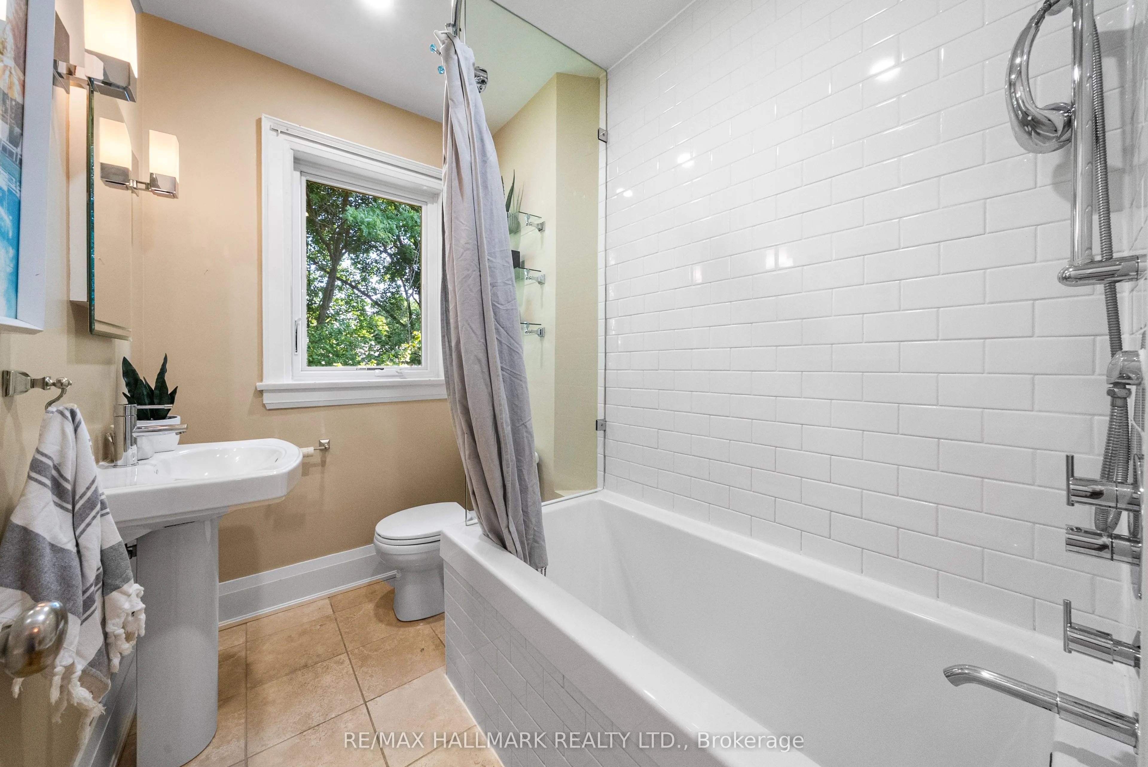 107 Brookdale Avenue