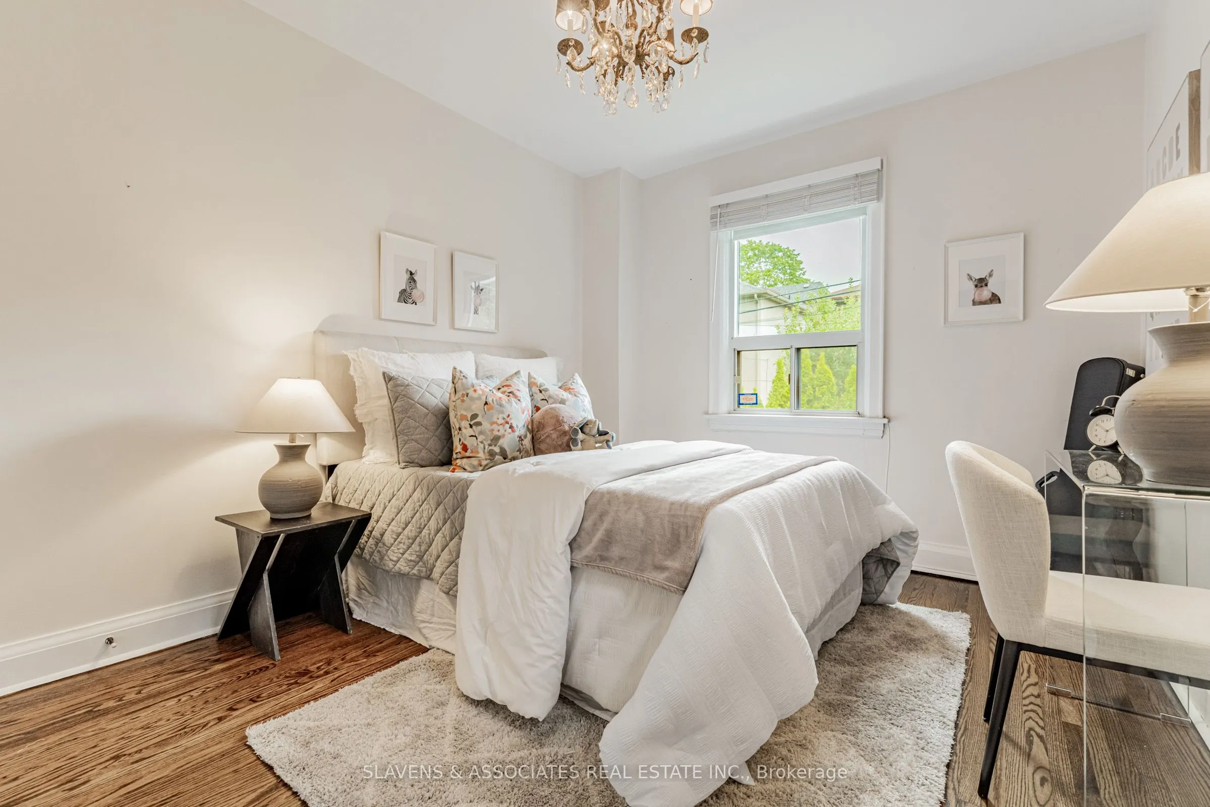 25 Fairleigh Crescent