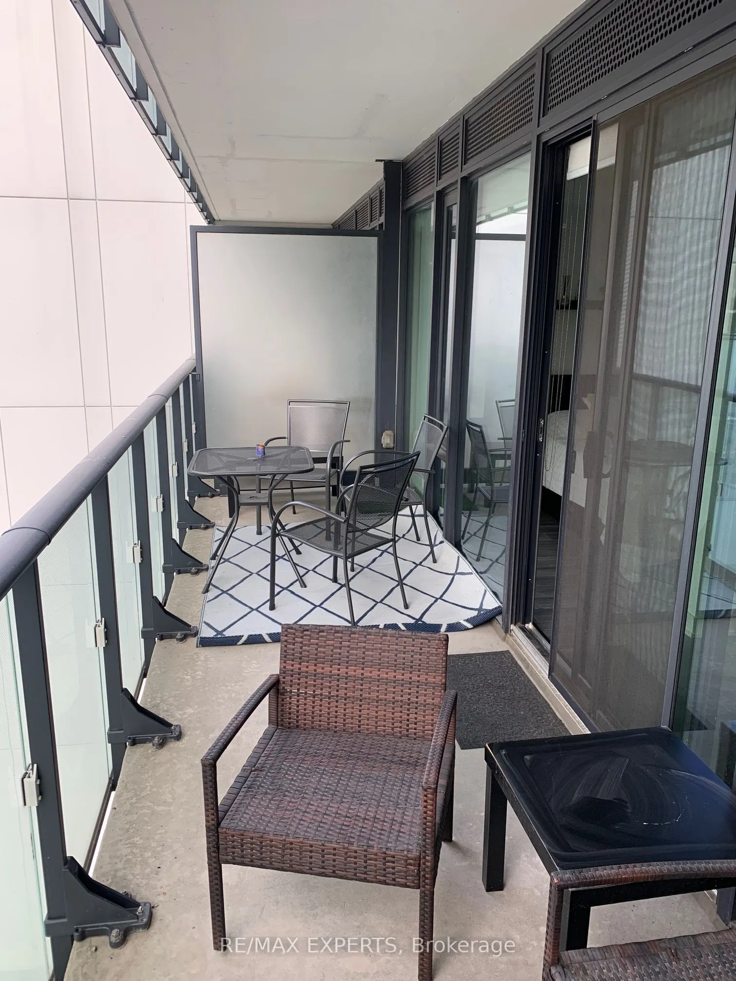185 Roehampton Avenue, #501