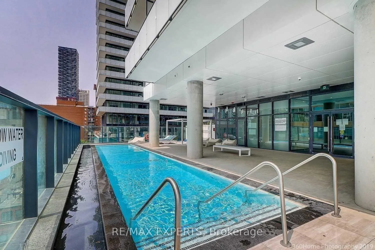 185 Roehampton Avenue, #501