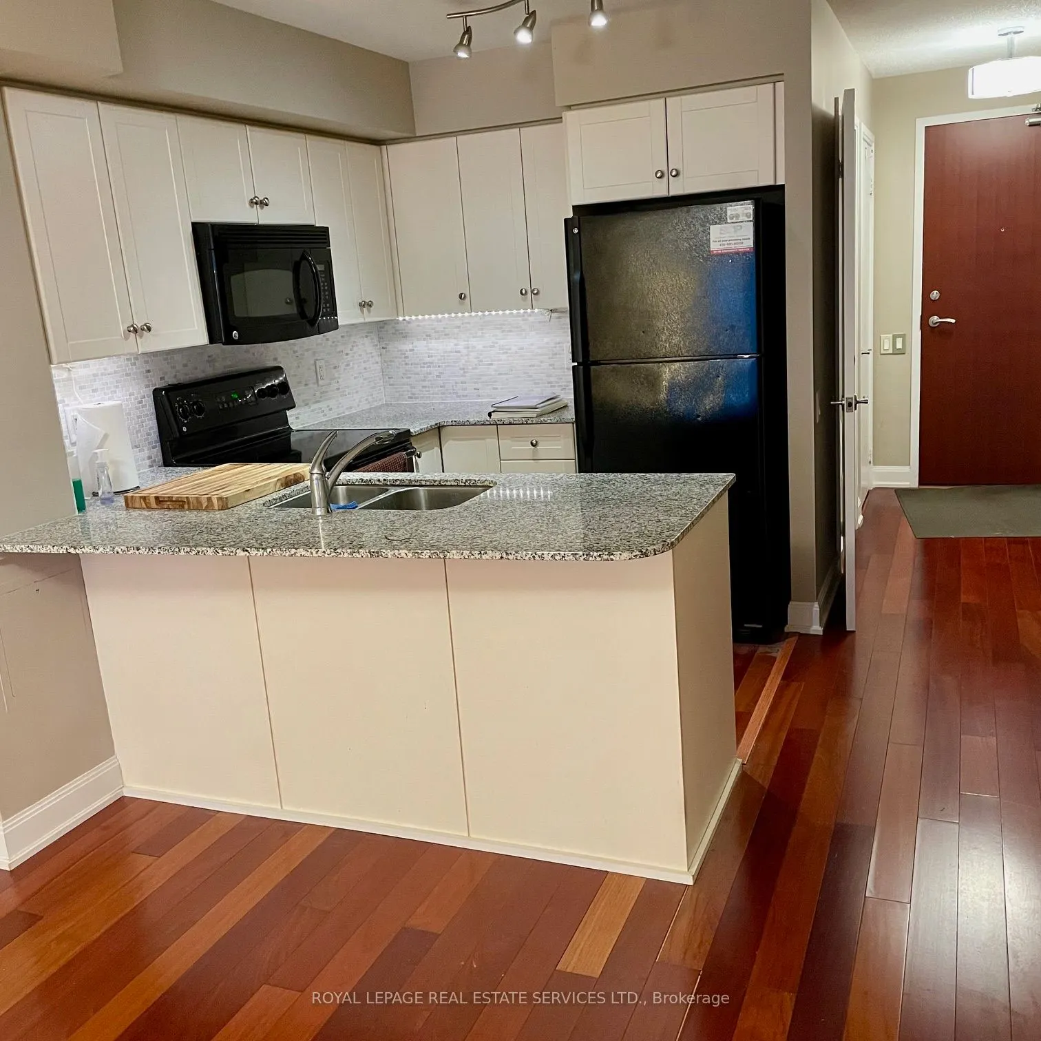 2181 Yonge Street, #1103