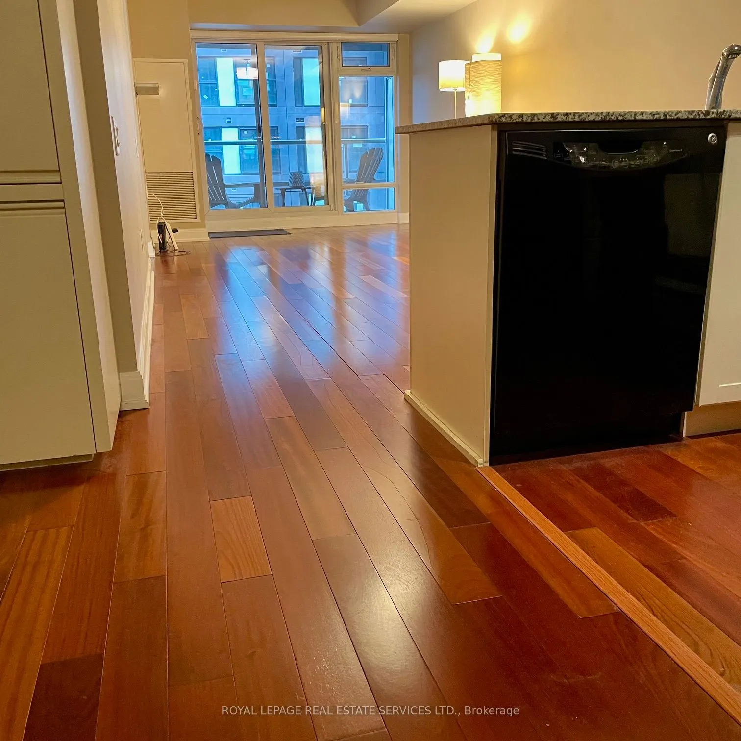 2181 Yonge Street, #1103