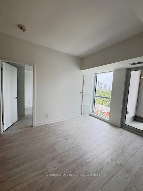 181 Sheppard Avenue E, #717