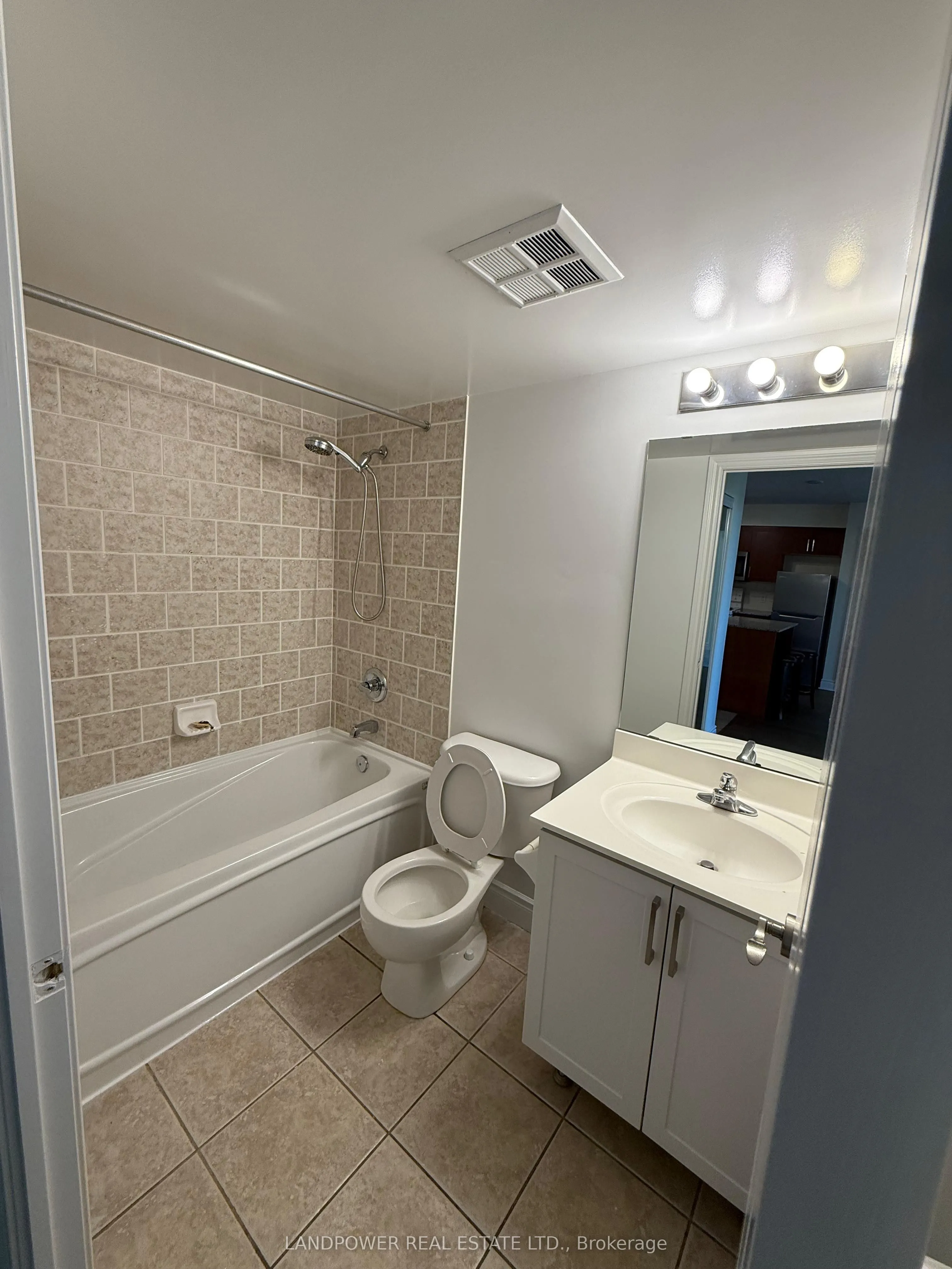 1103 Leslie Street, #705