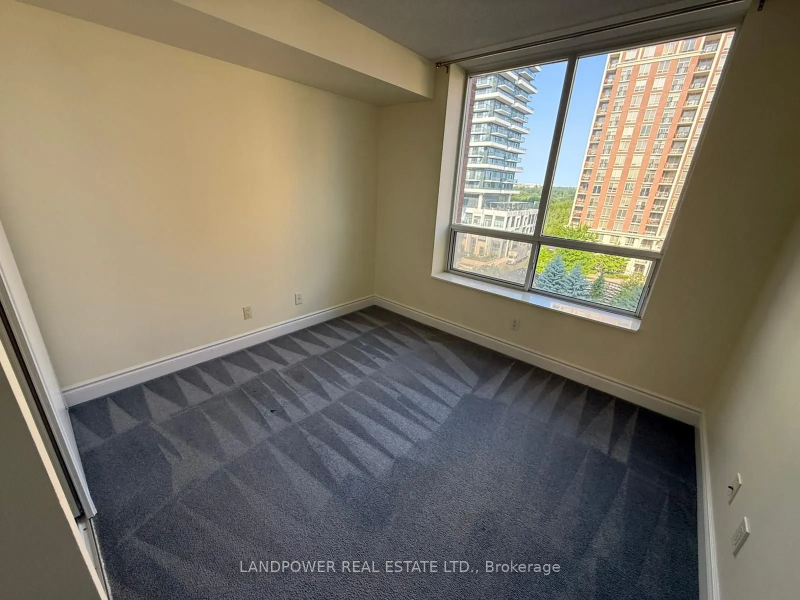 1103 Leslie Street, #705