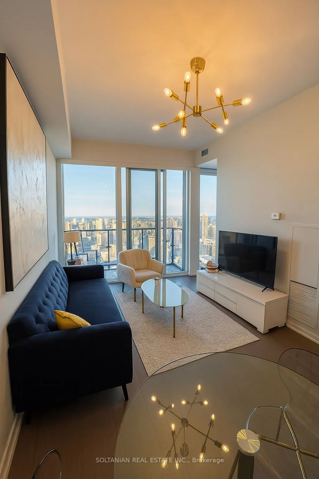 488 University Avenue, #5106