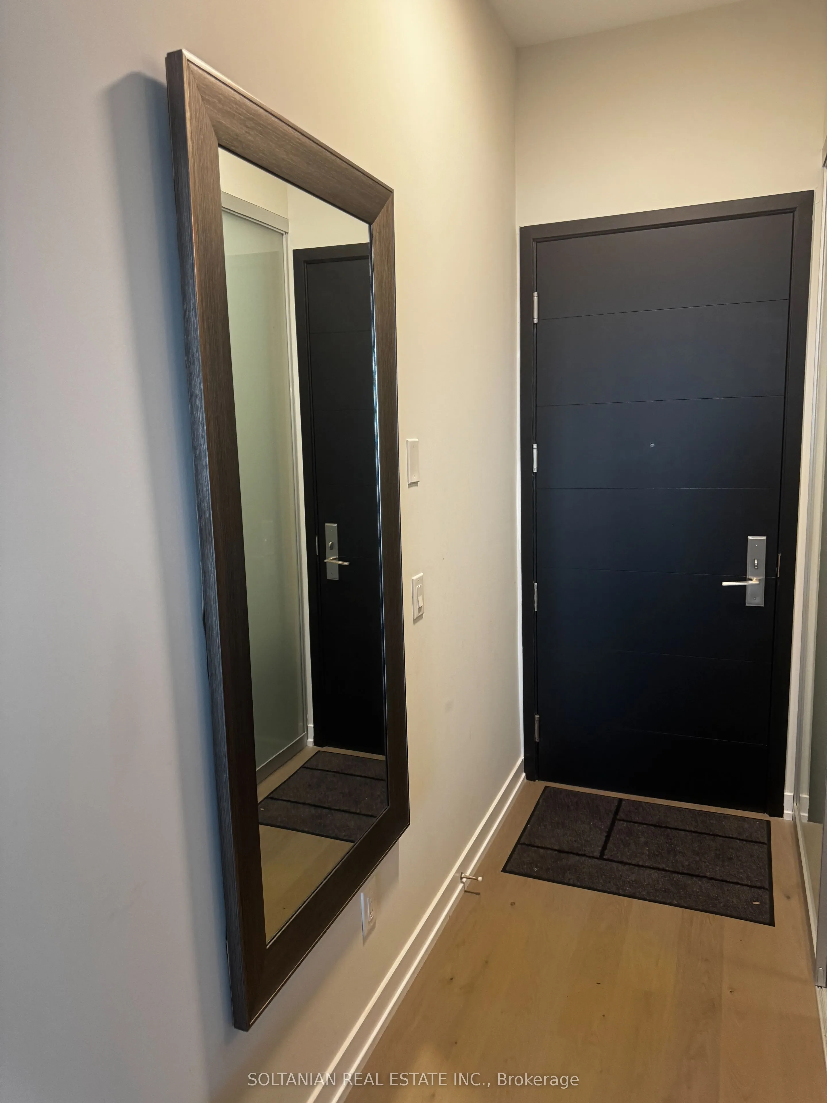 488 University Avenue, #5106