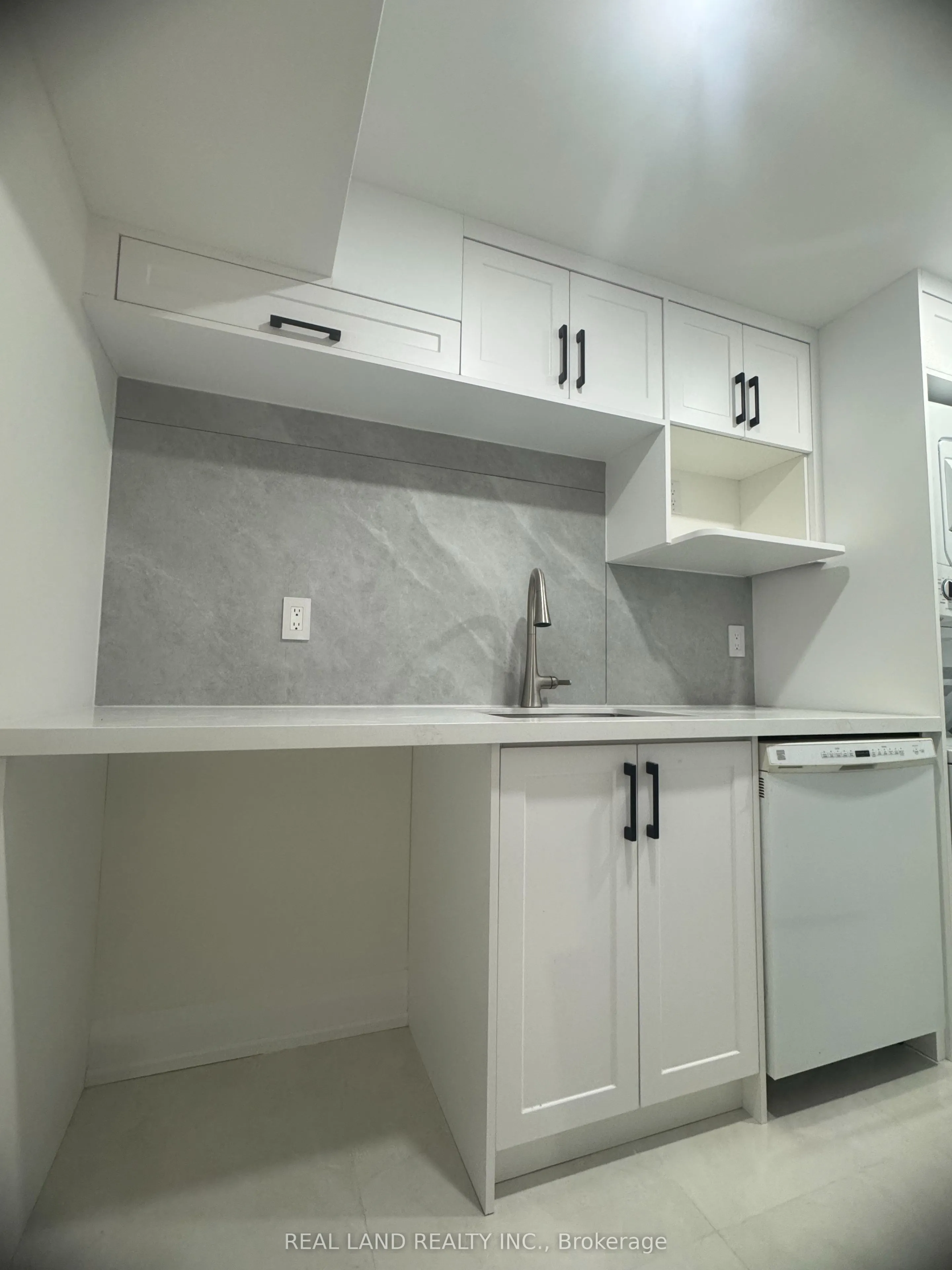 7 Warlock Crescent, #Basement 1