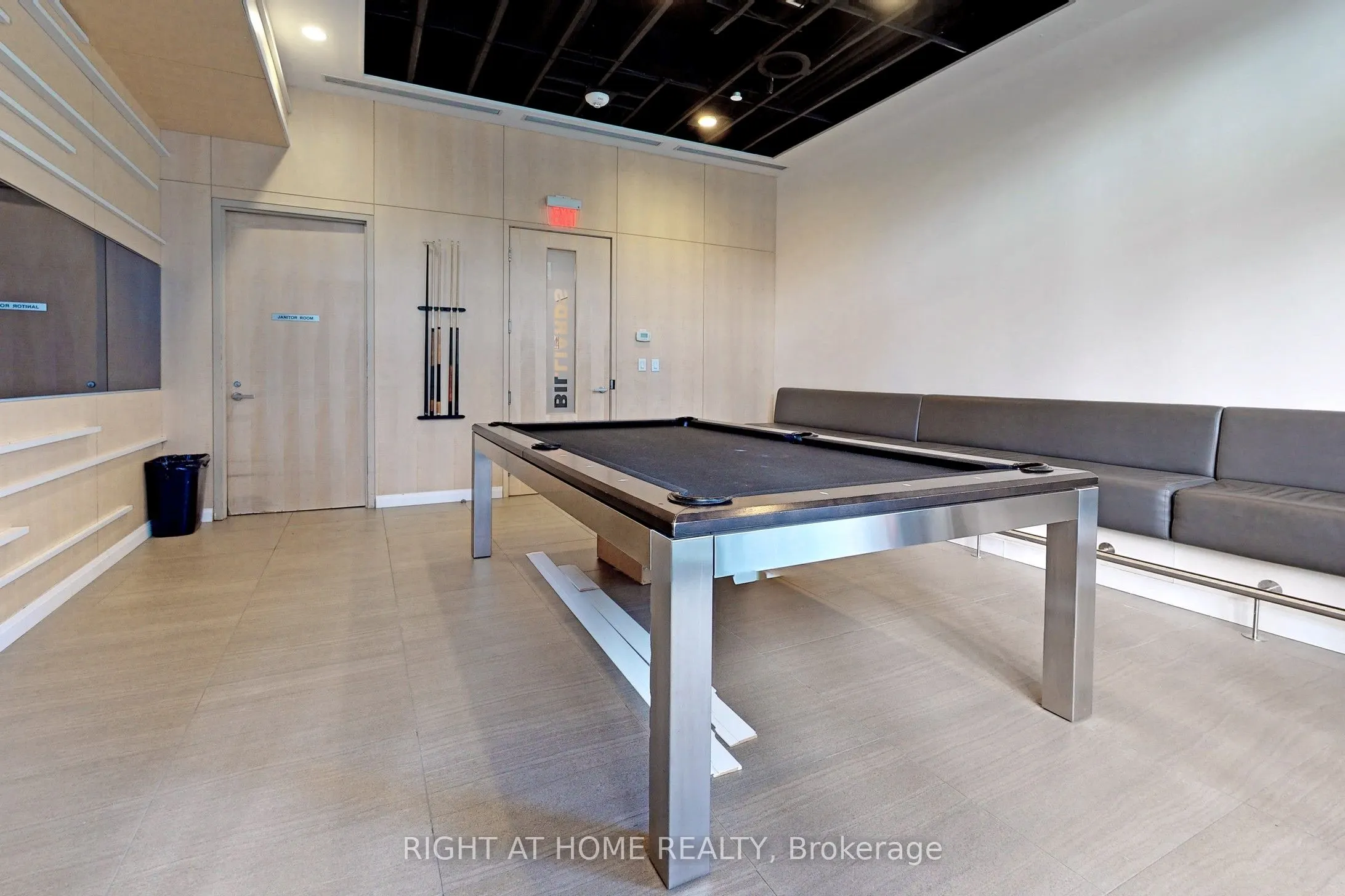 45 Charles Street E, #2201