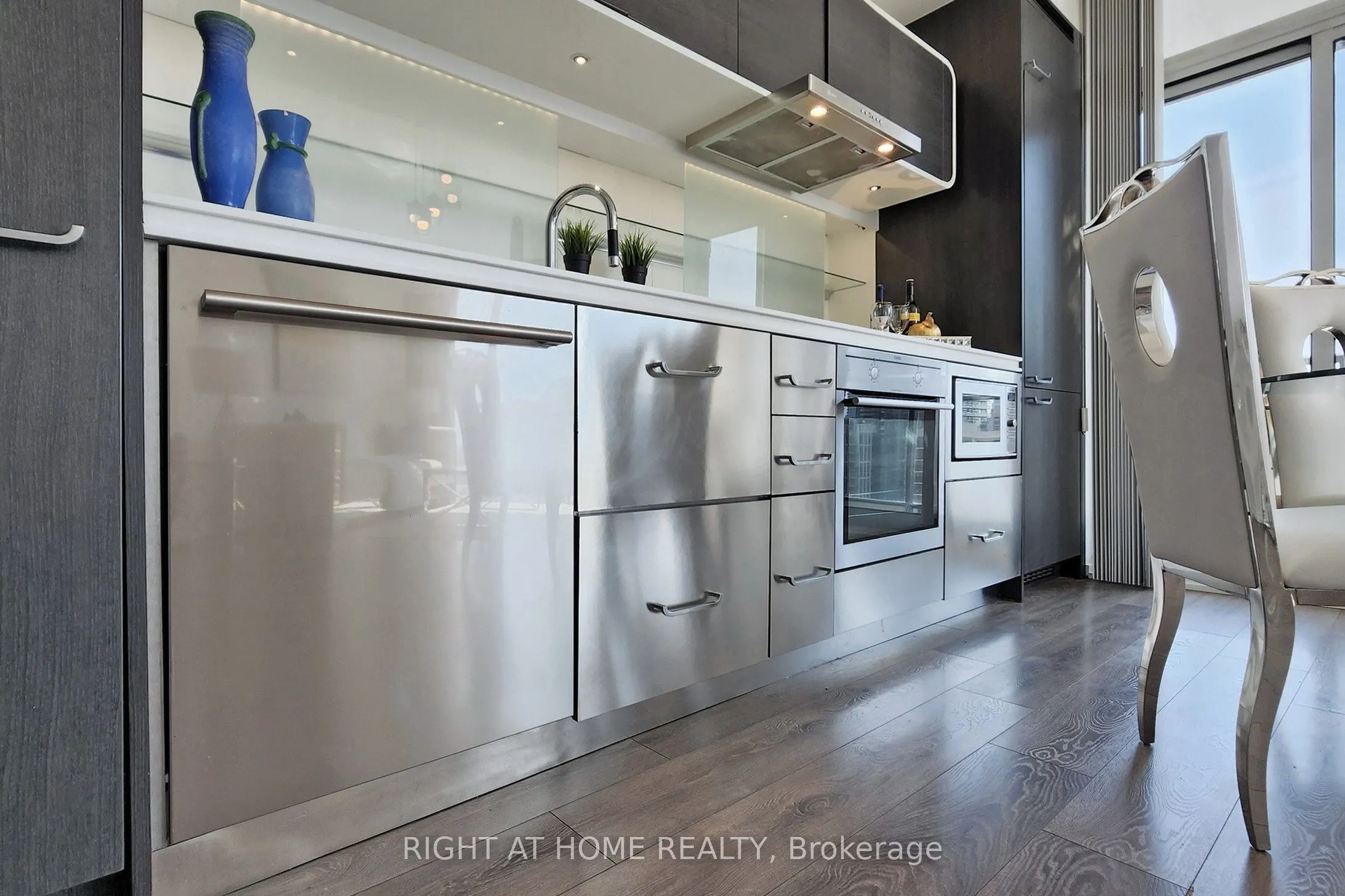 45 Charles Street E, #2201