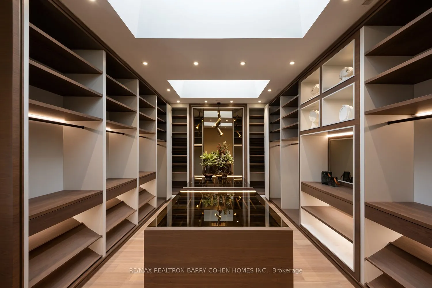 101 Old Colony Road