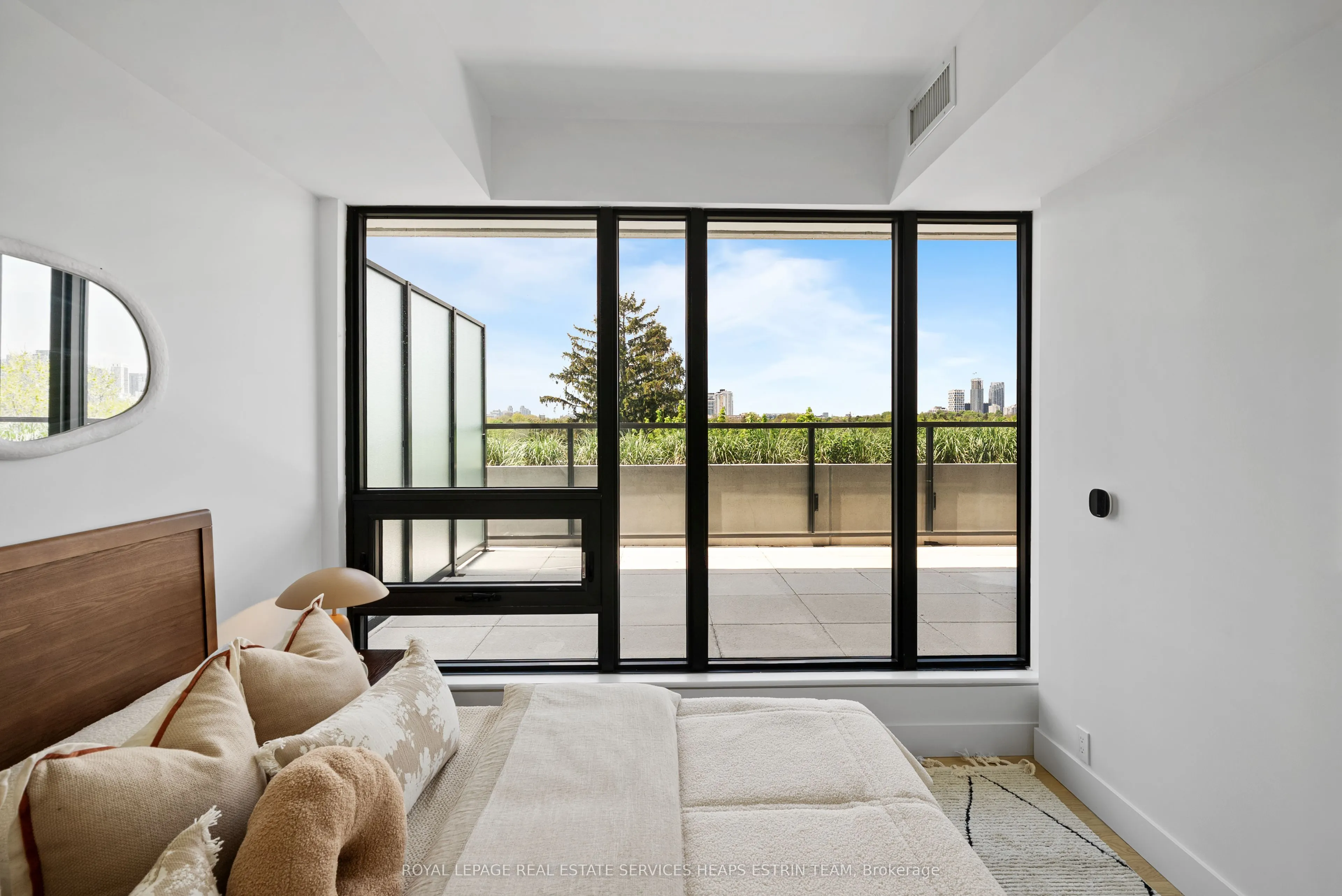 1414 Bayview Avenue, #601