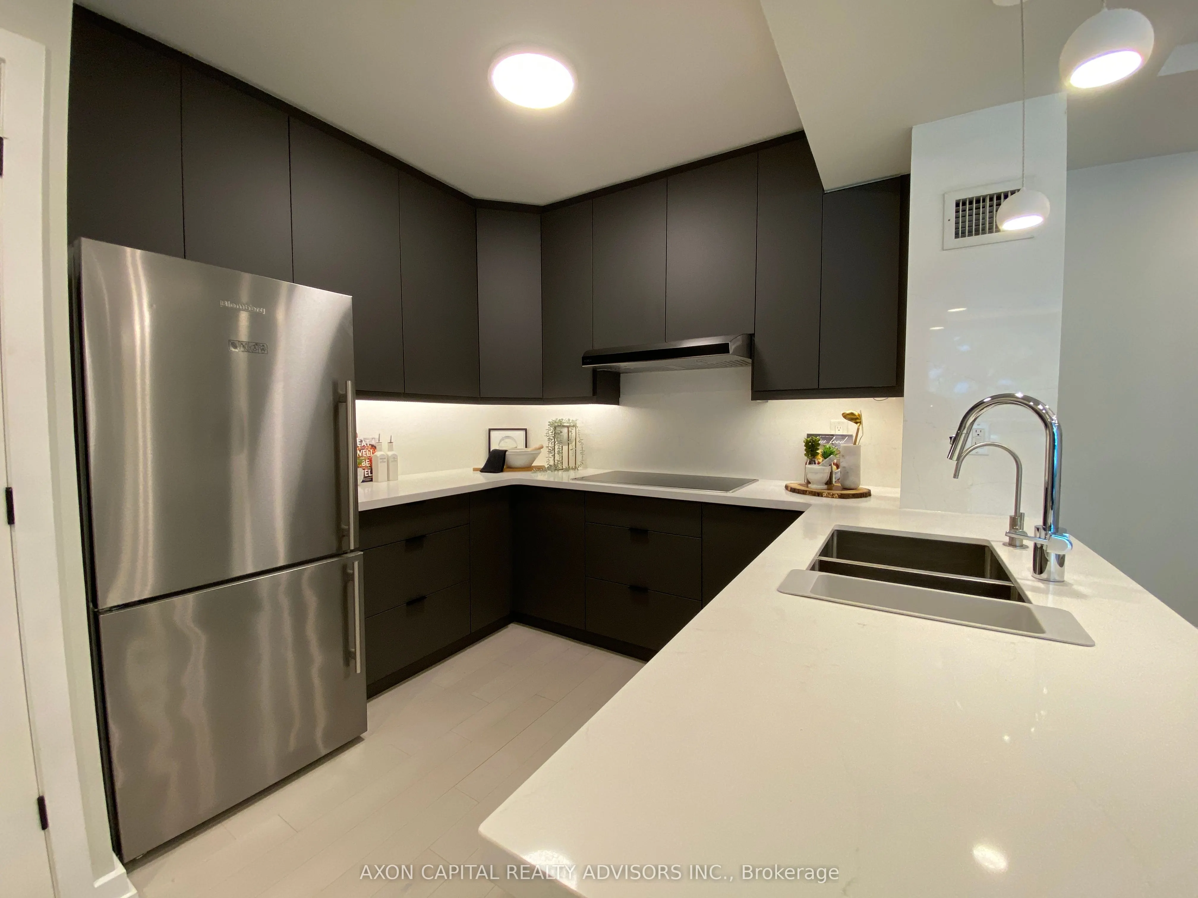 59 Mcmurrich Street, #13