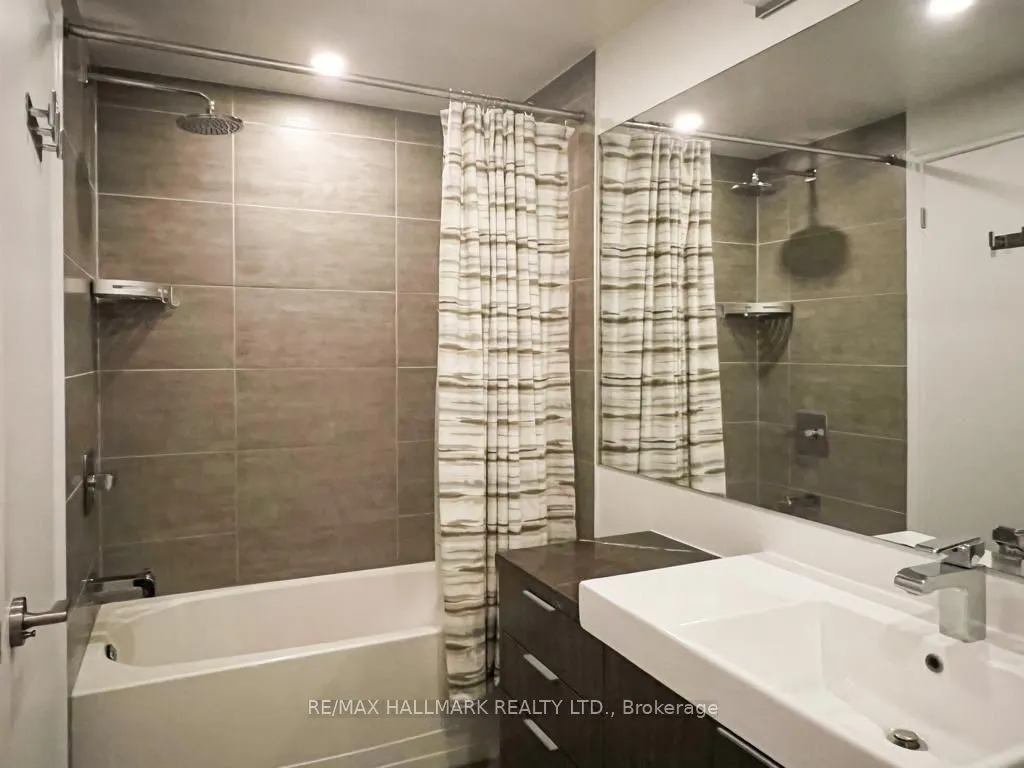 478 King Street W, #1003