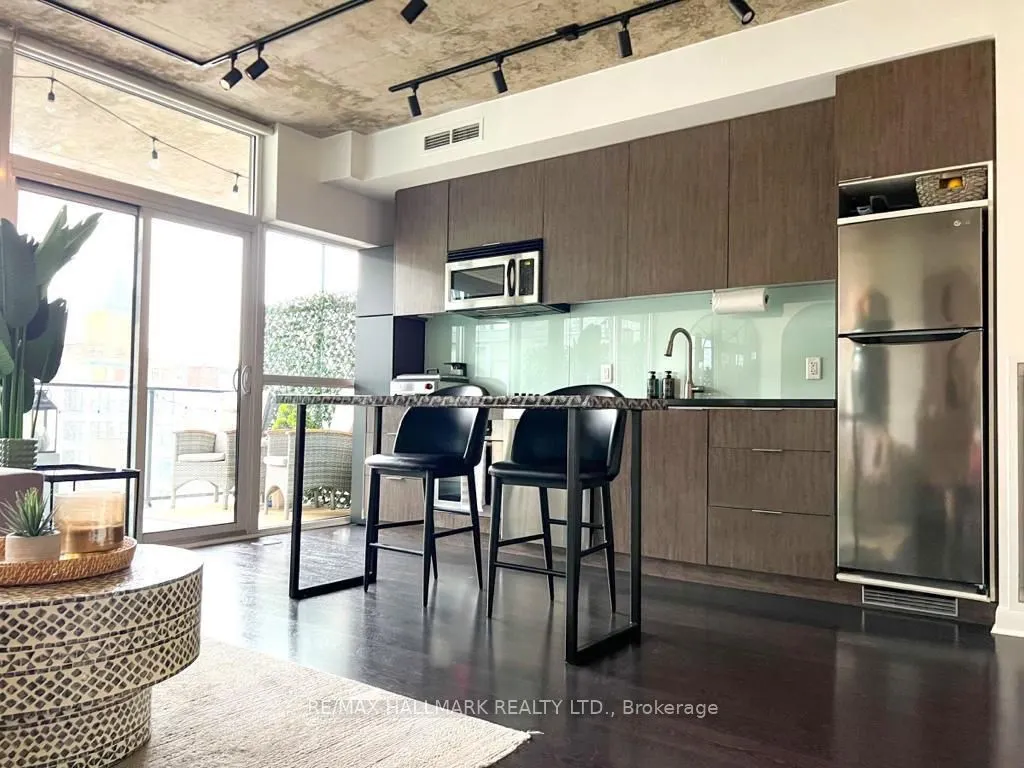 478 King Street W, #1003