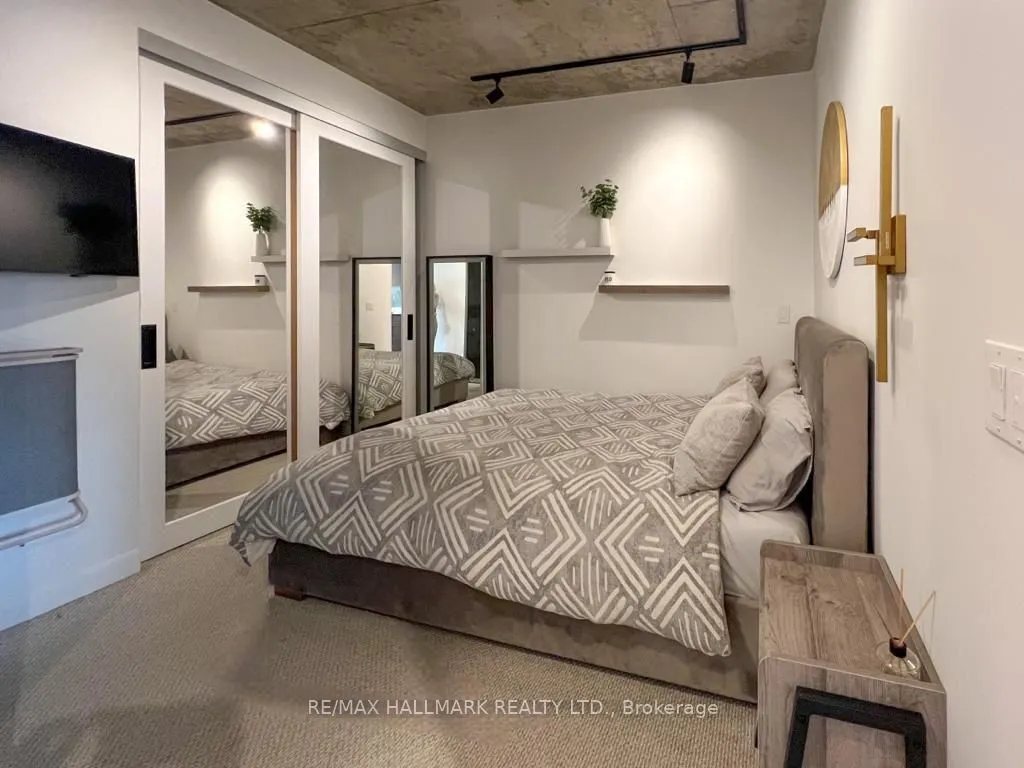 478 King Street W, #1003