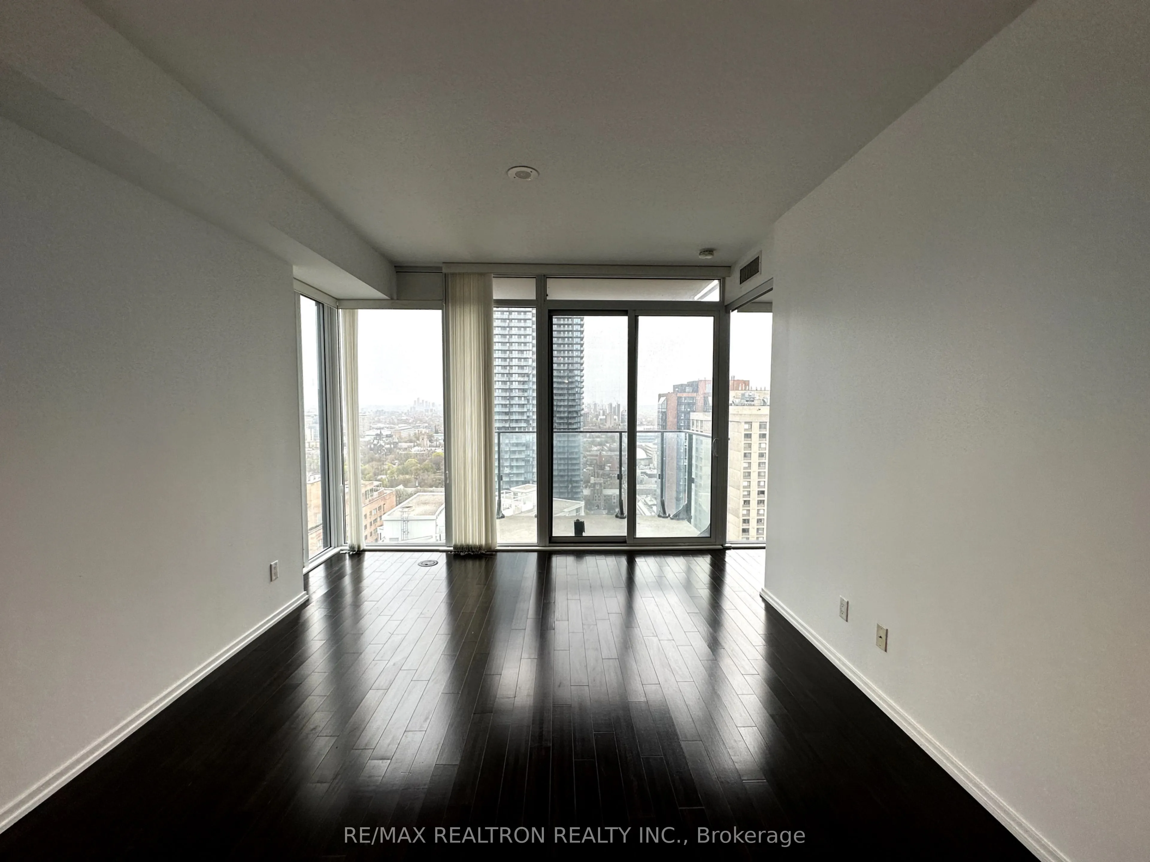 75 St Nicholas Street, #2805