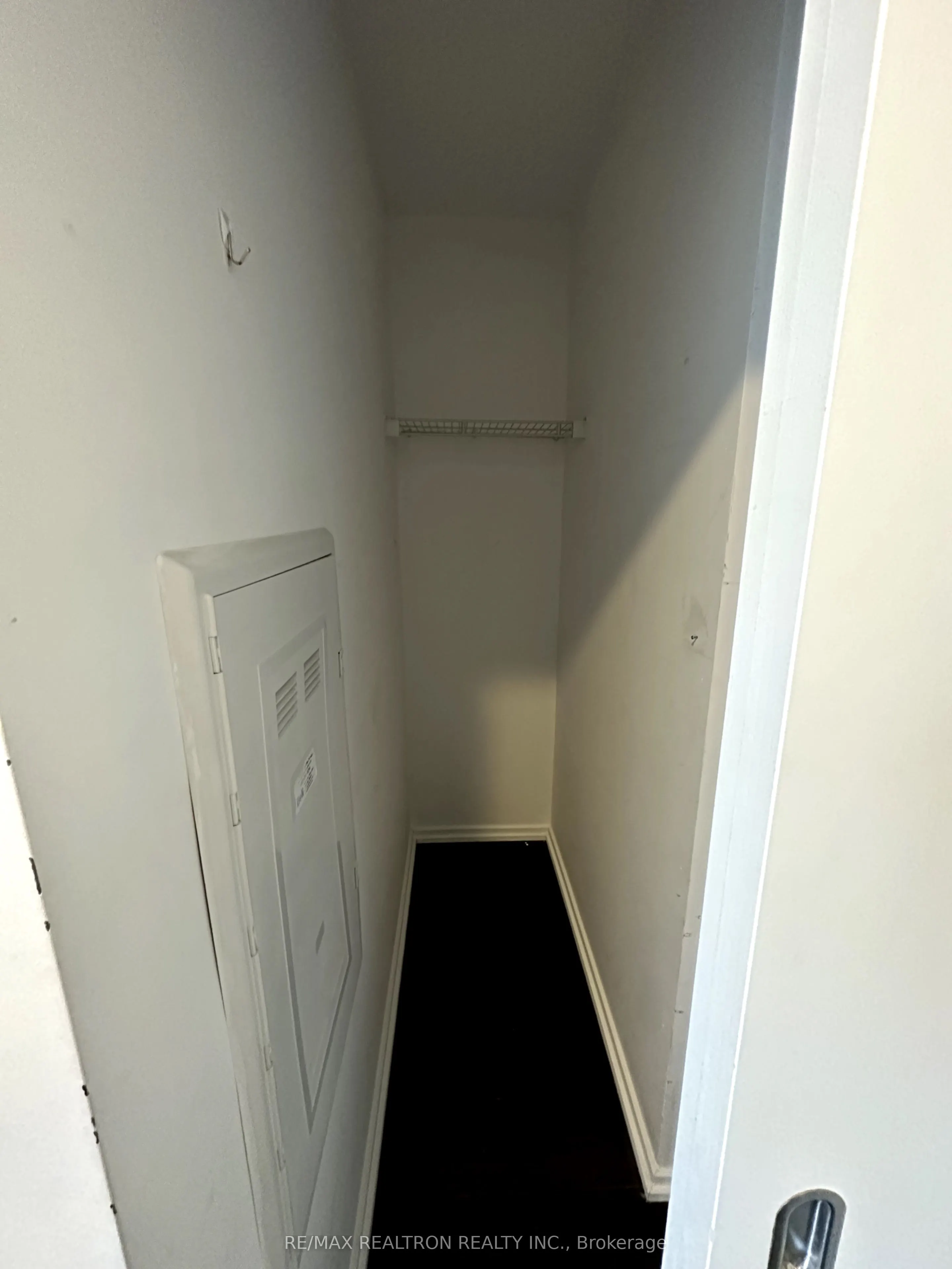 75 St Nicholas Street, #2805