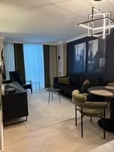 388 Bloor Street S, #1107