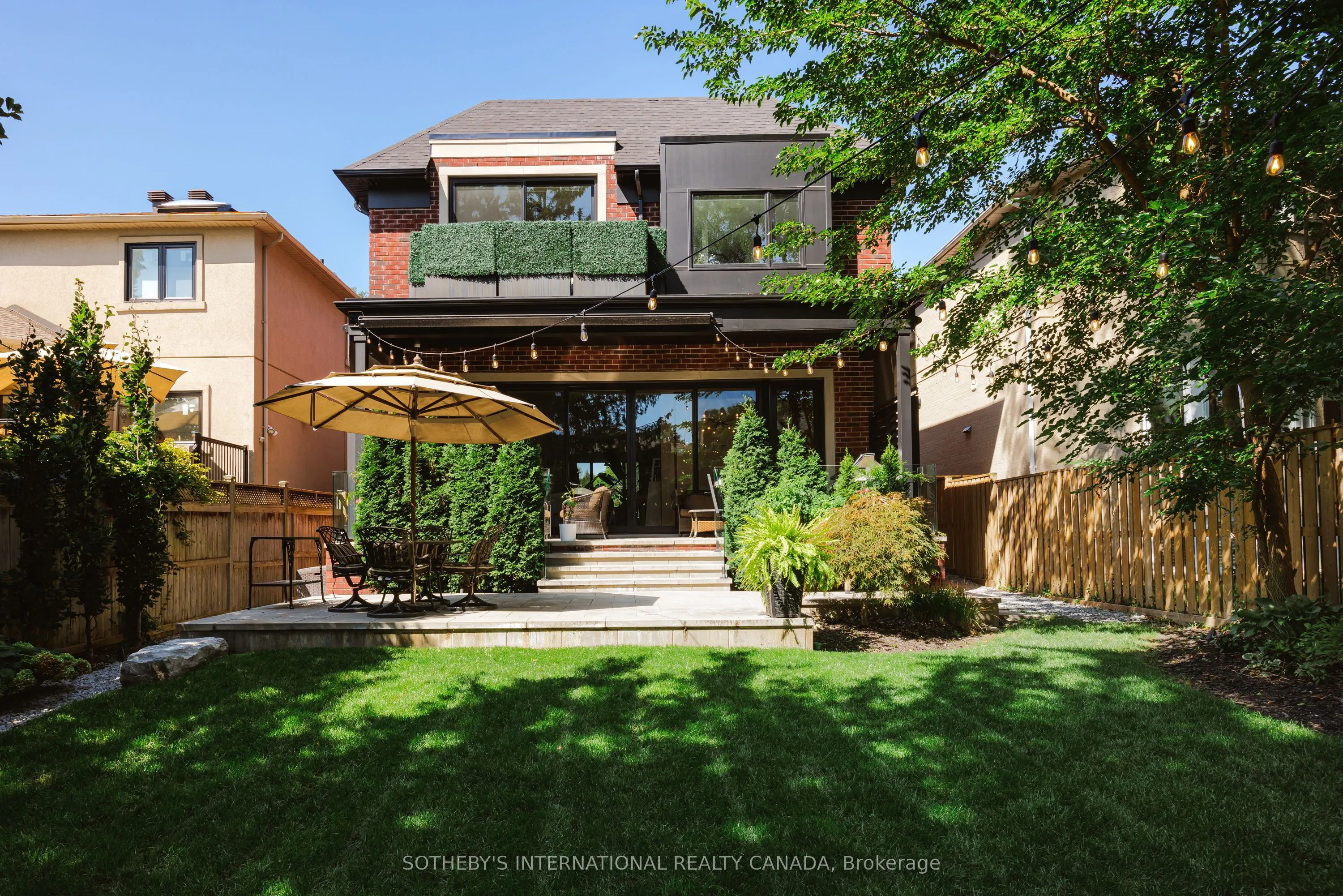 27 Bannockburn Avenue
