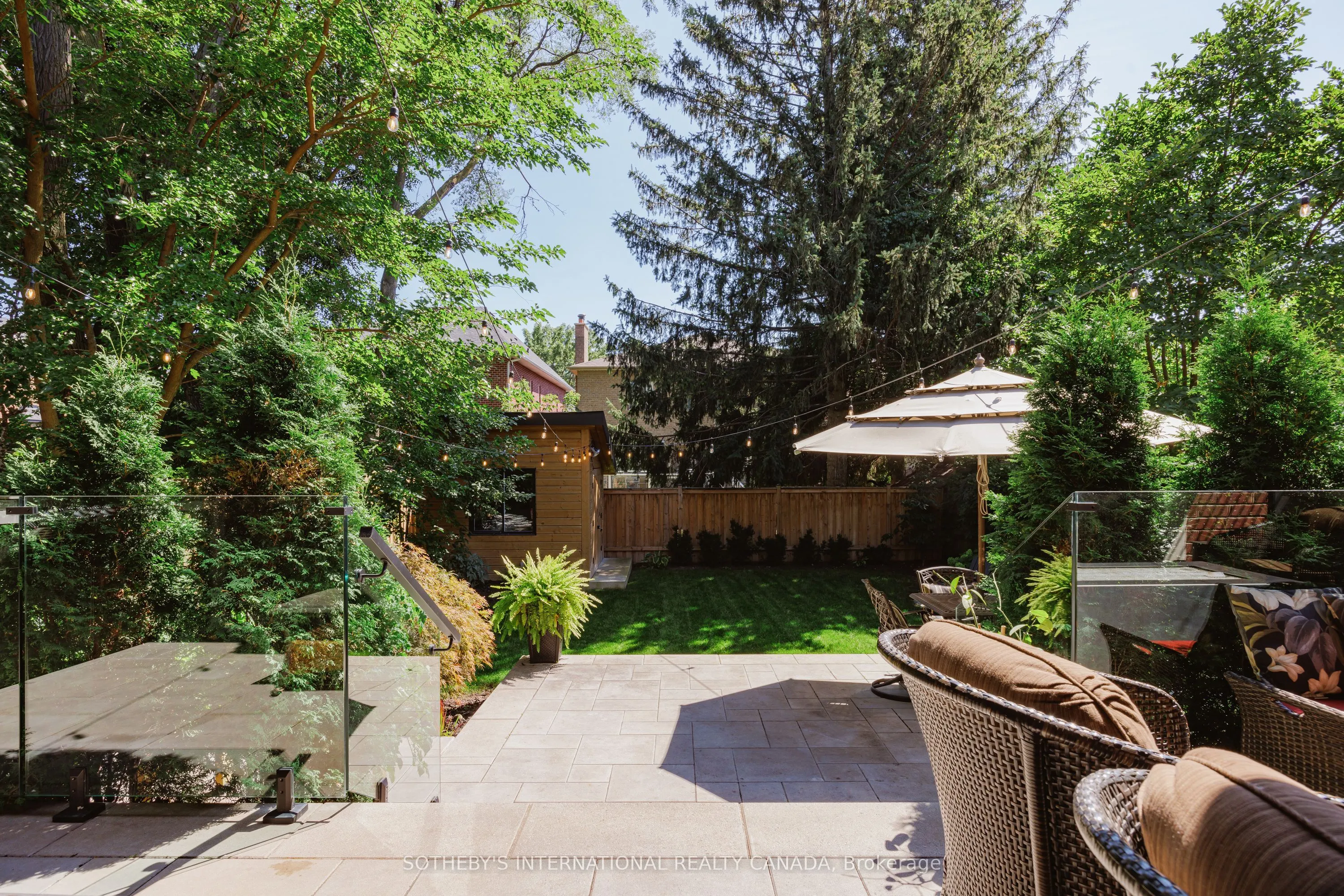27 Bannockburn Avenue
