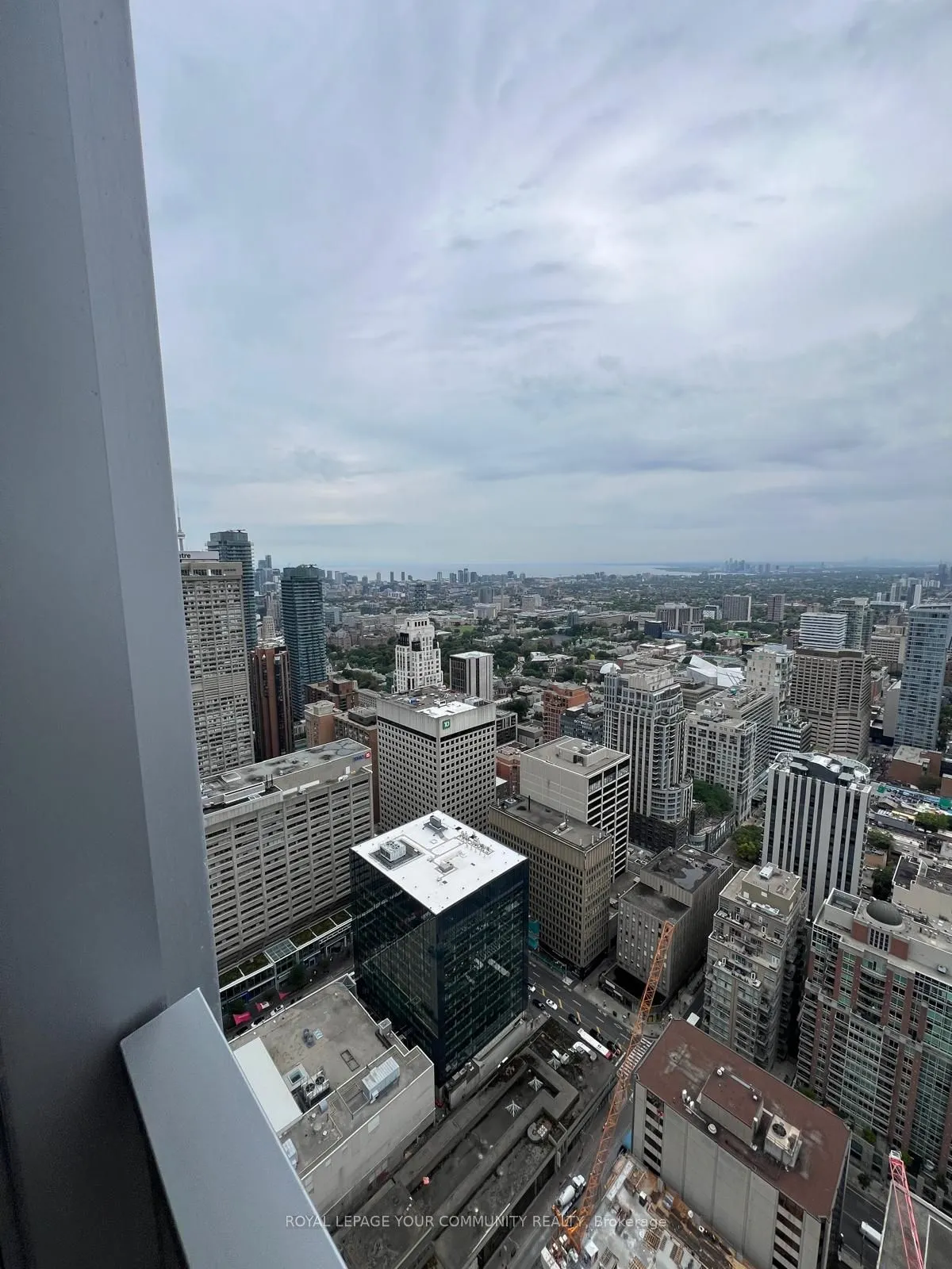 11 Yorkville Avenue, #4710