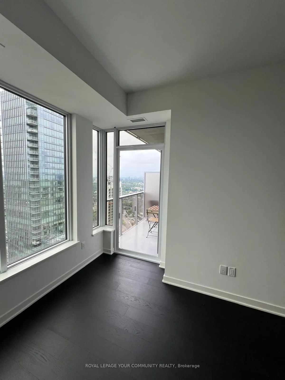 11 Yorkville Avenue, #4710