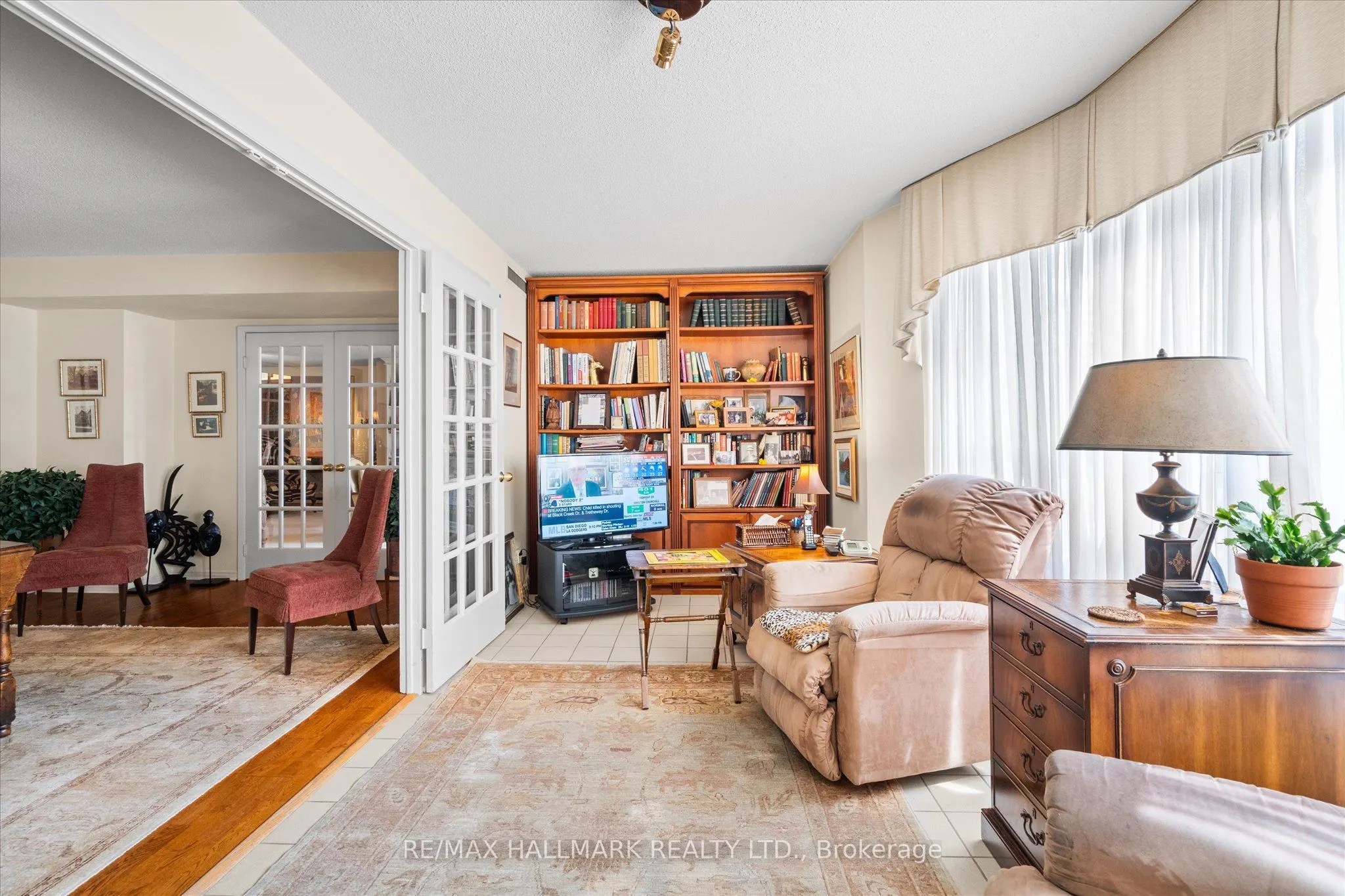 25 George Street, #801