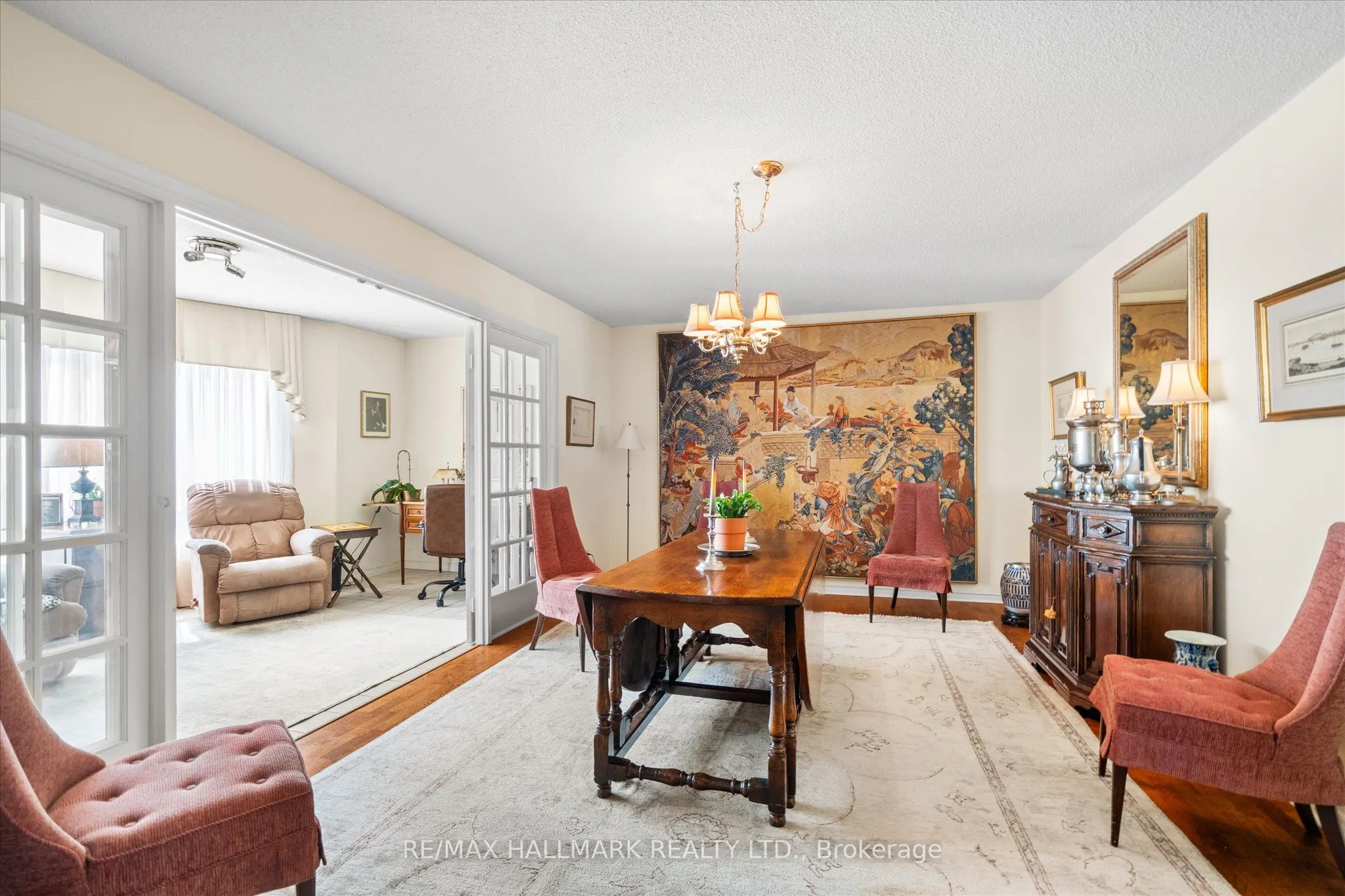 25 George Street, #801