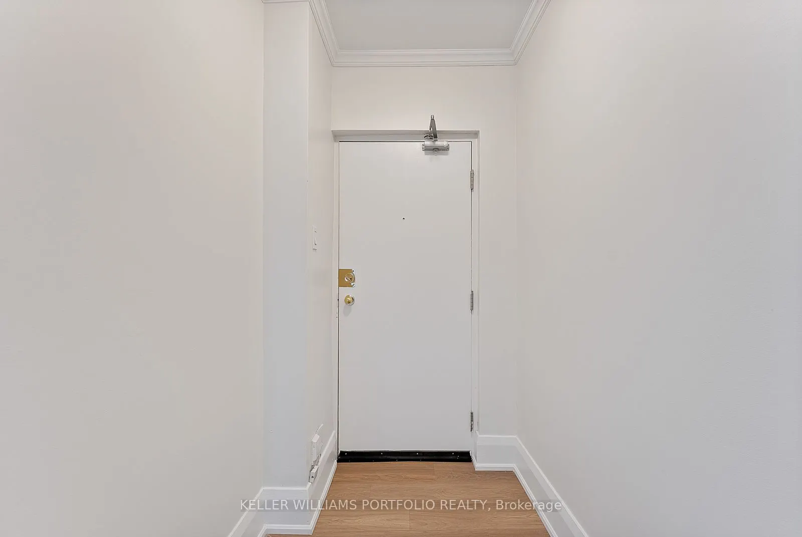 114 Vaughan Road, #402