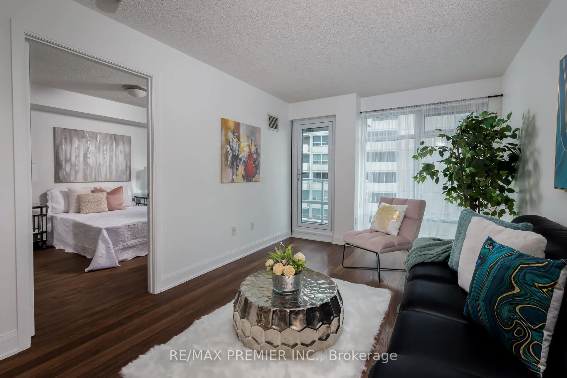 2191 Yonge Street, #1512