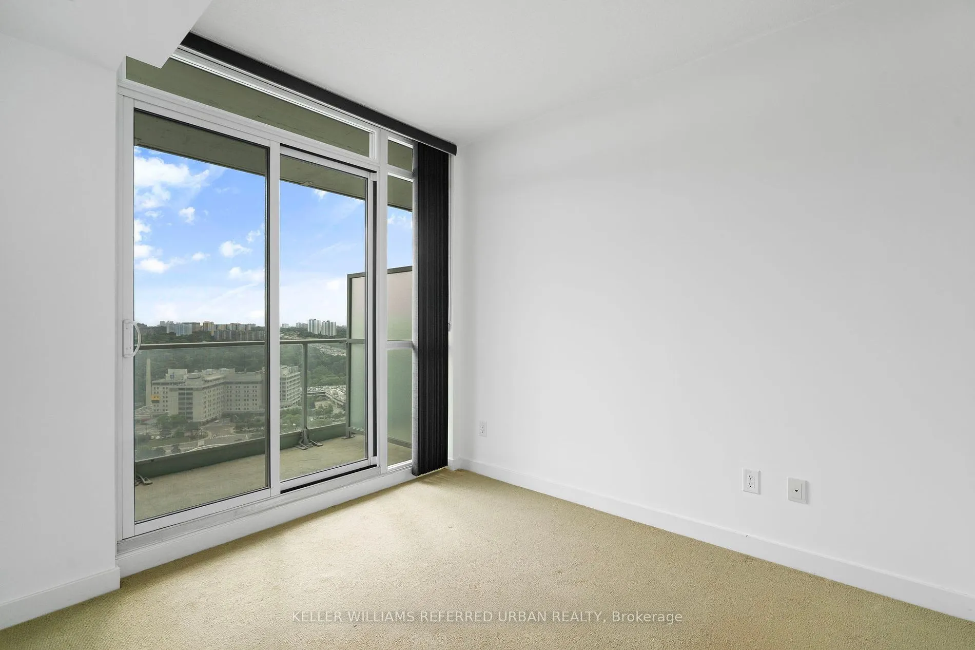 33 Singer Court, #2812