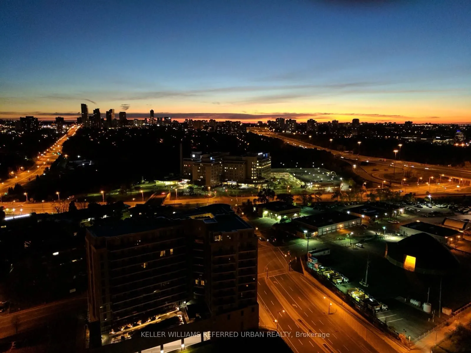 33 Singer Court, #2812
