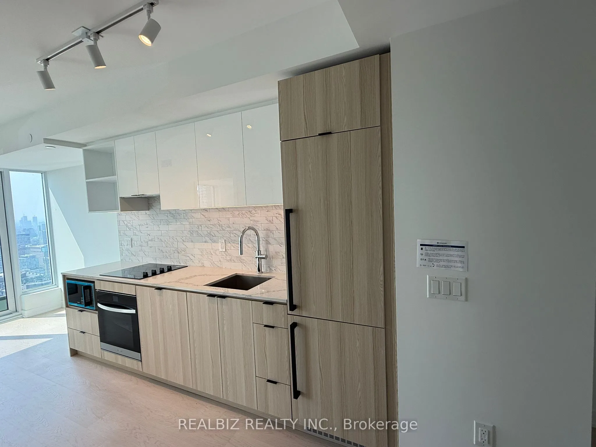 252 Church Street, #4701